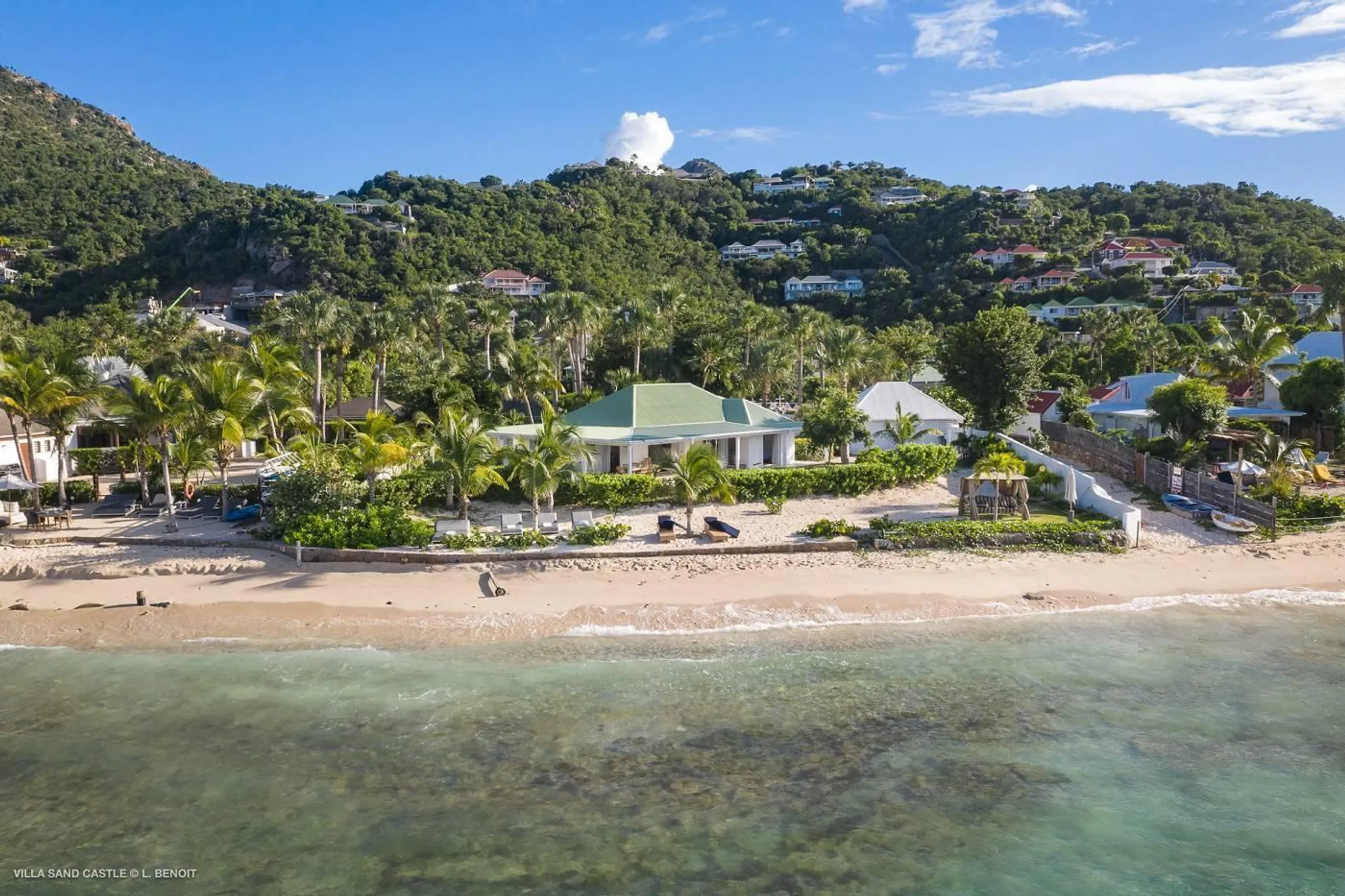 Charming Seaside Beach Front Villa with Stunning Ocean Views, Lorient Beach