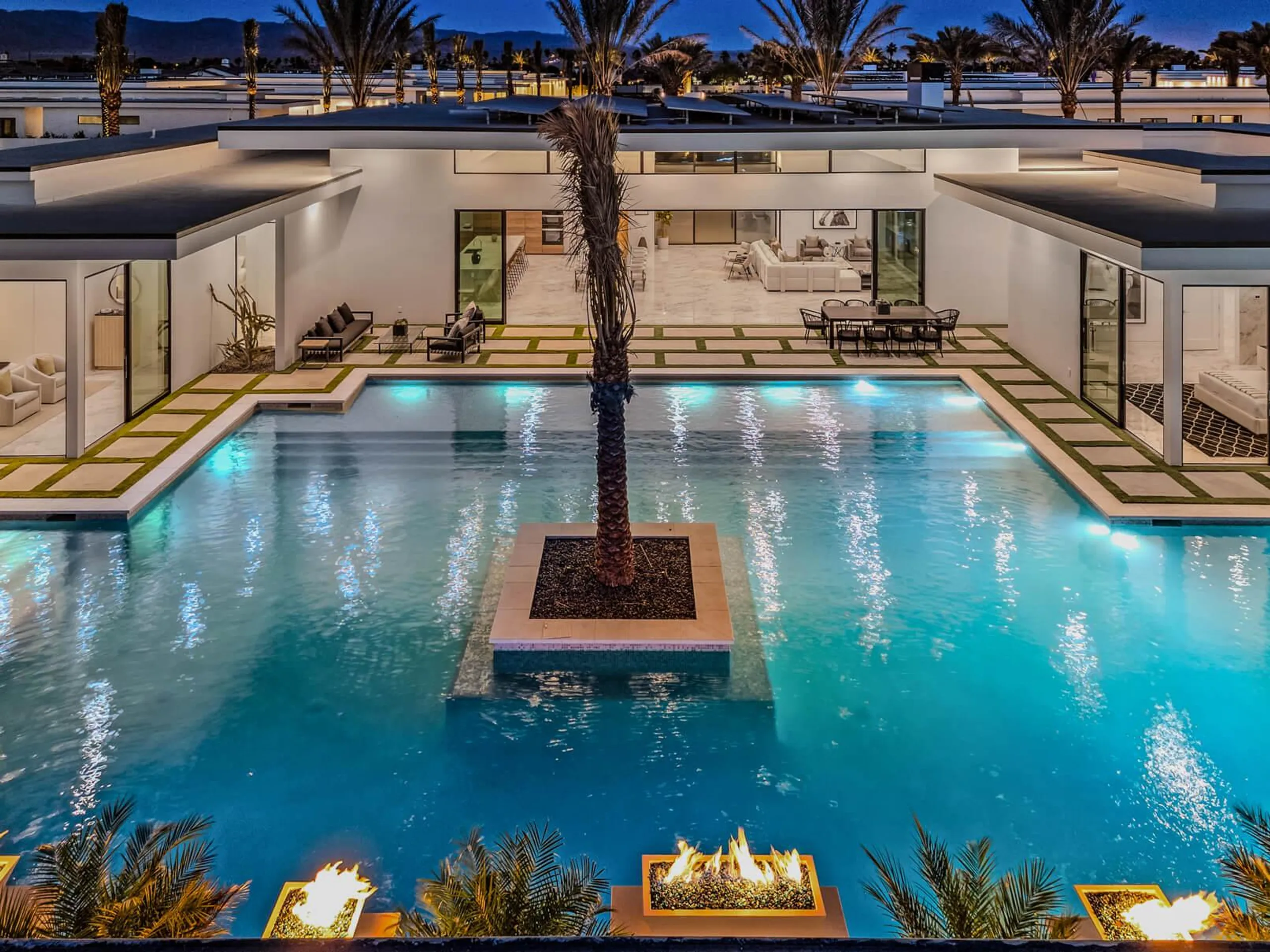 Elite Resort-Style Villa with Private Pool and Stunning Views, Coachella