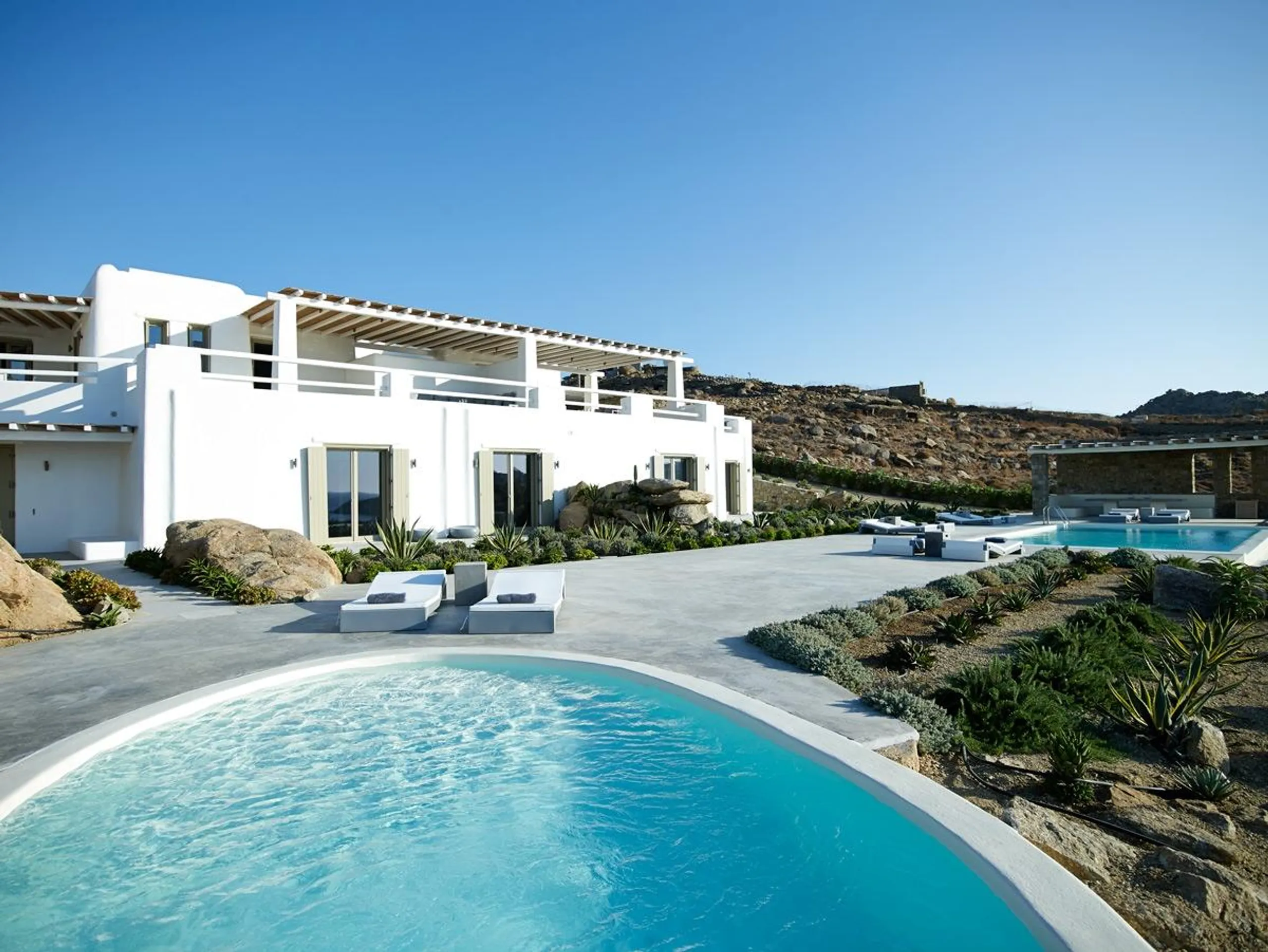 Glorious Oceanview Villa in Mykonos with Private Pool — photograph 4