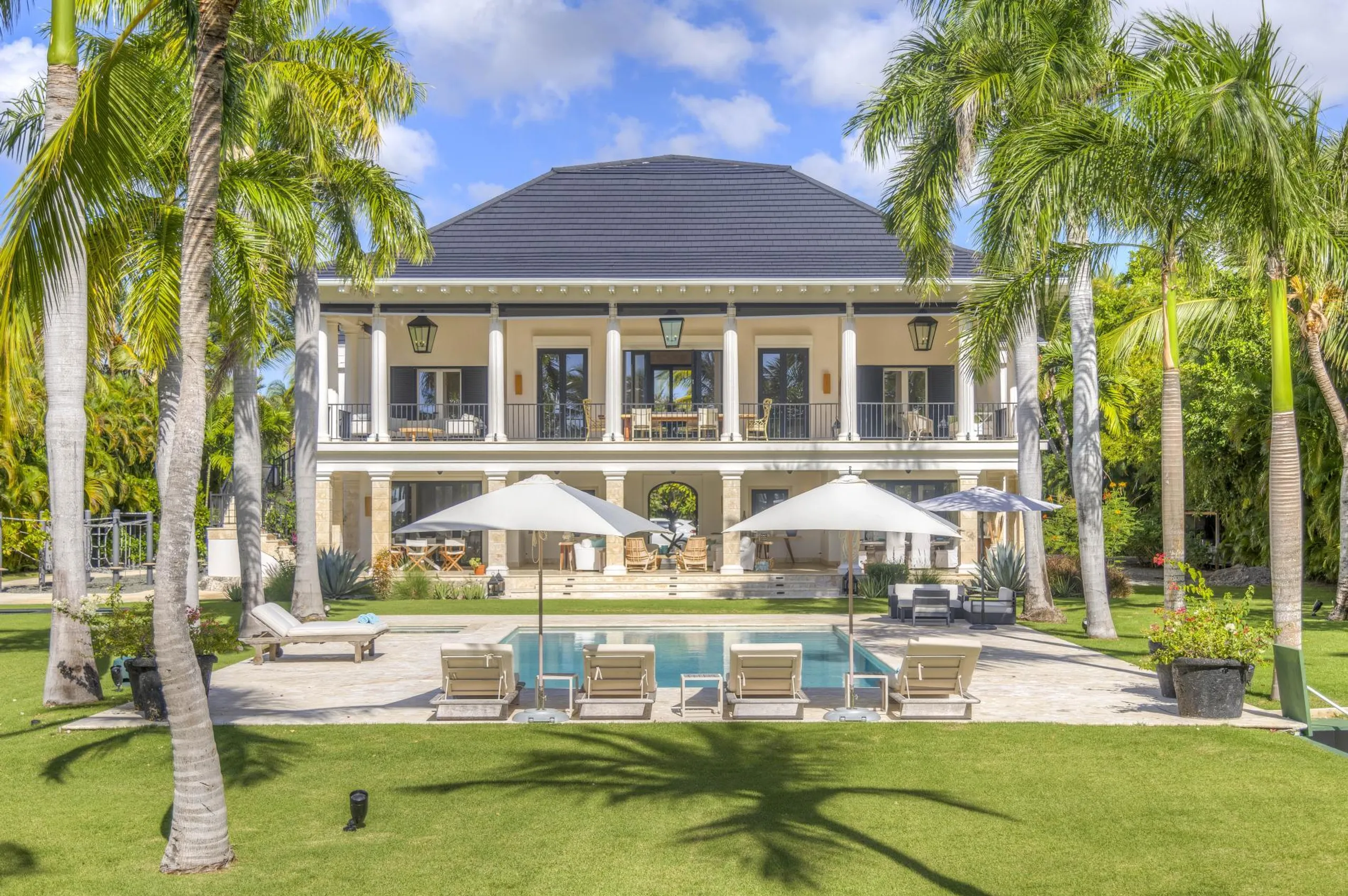 Prime Beachside Villa with Private Pool at La Cana Golf & Beach Club with Expansive Gardens, Punta Cana