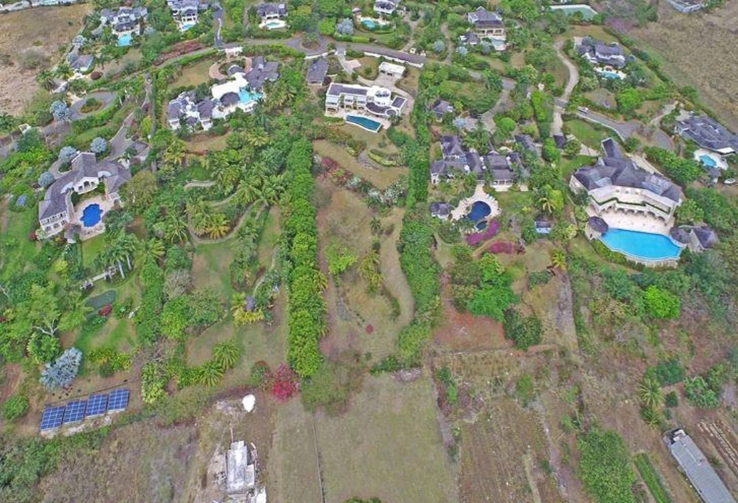 Spectacular Ridge-Front Luxury Home in Sugar Hill, Barbados with Breathtaking Sea View — photograph 8