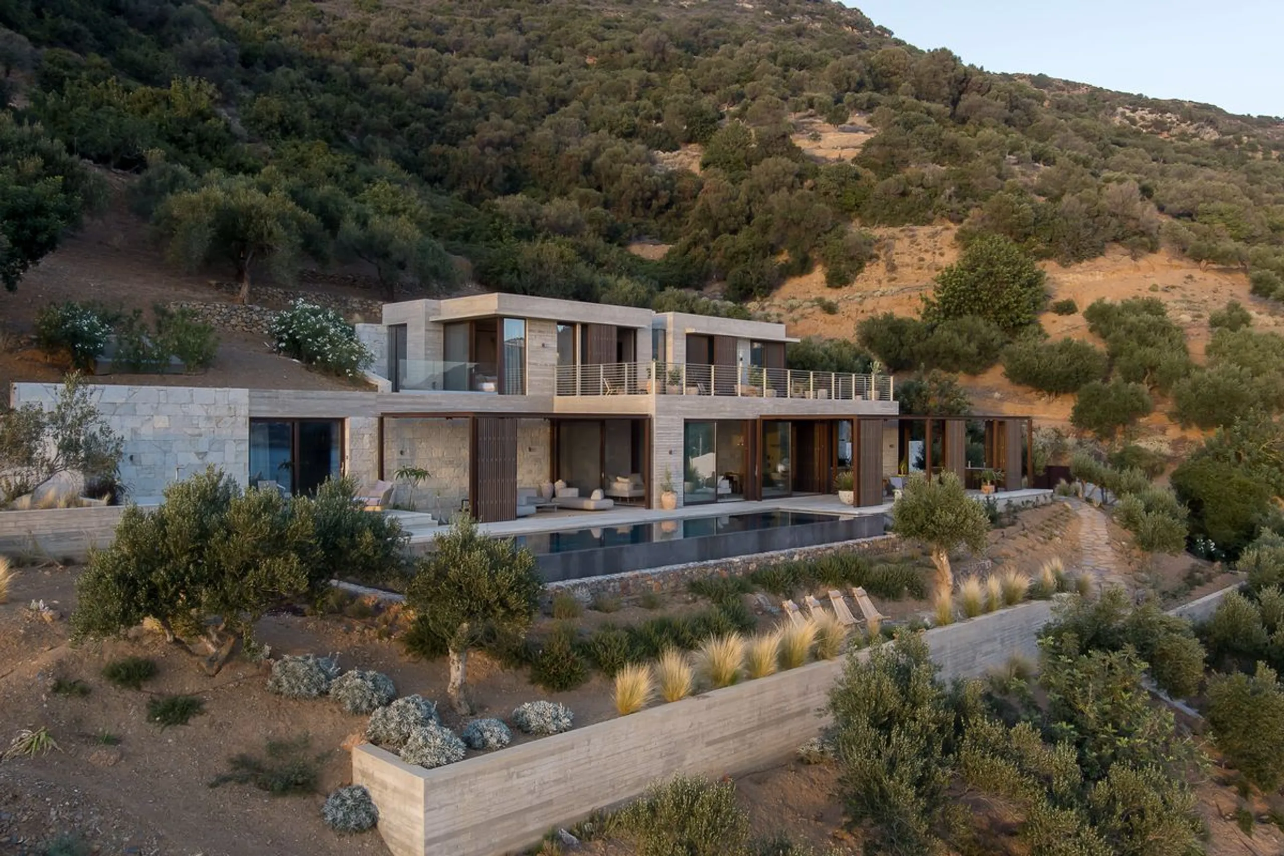 Captivating Waterfront Villa with Infinity Pool, Native Garden and Private Beach Access, Crete