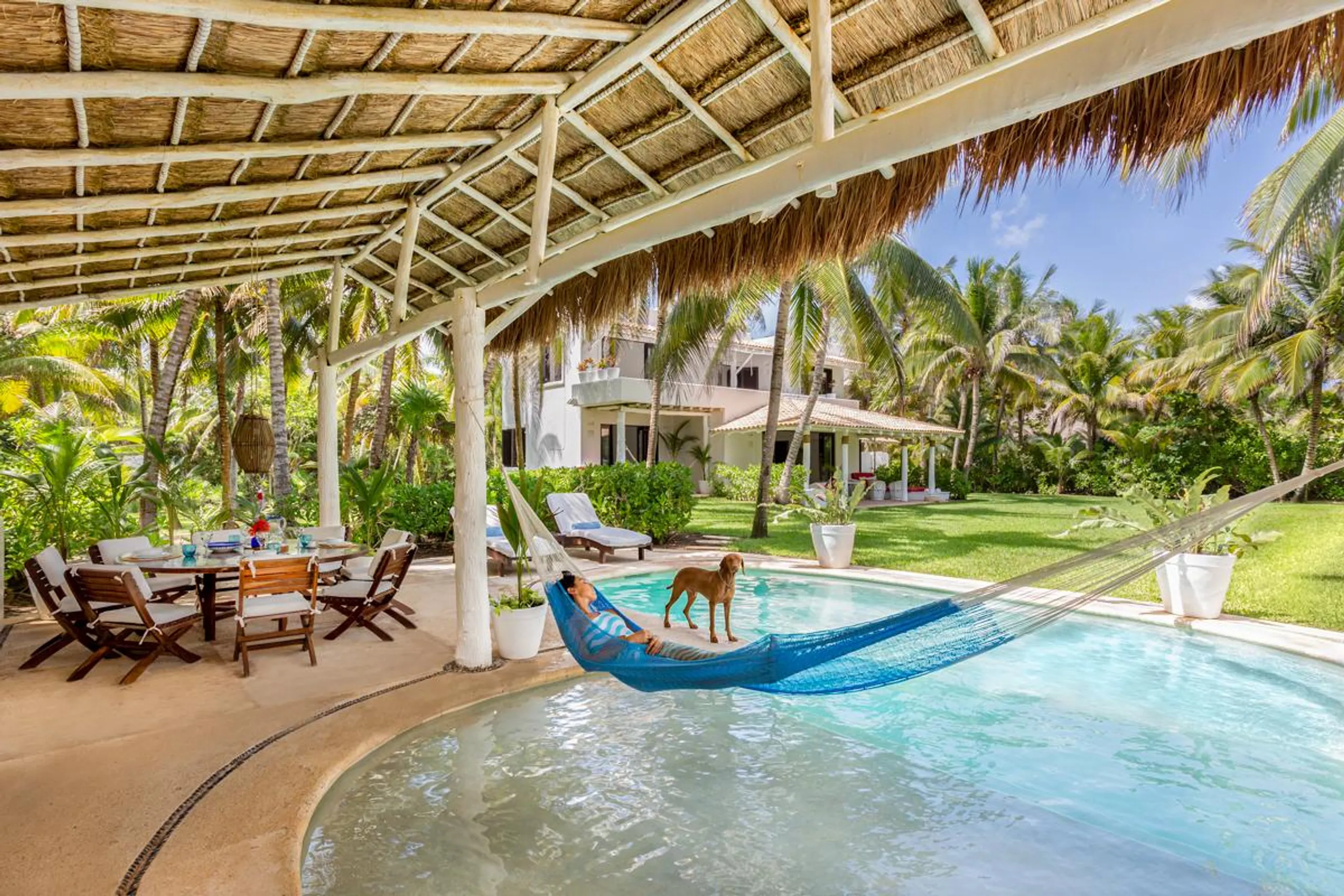 First Class Villa with Pool and  Panoramic Beach Views — photograph 2