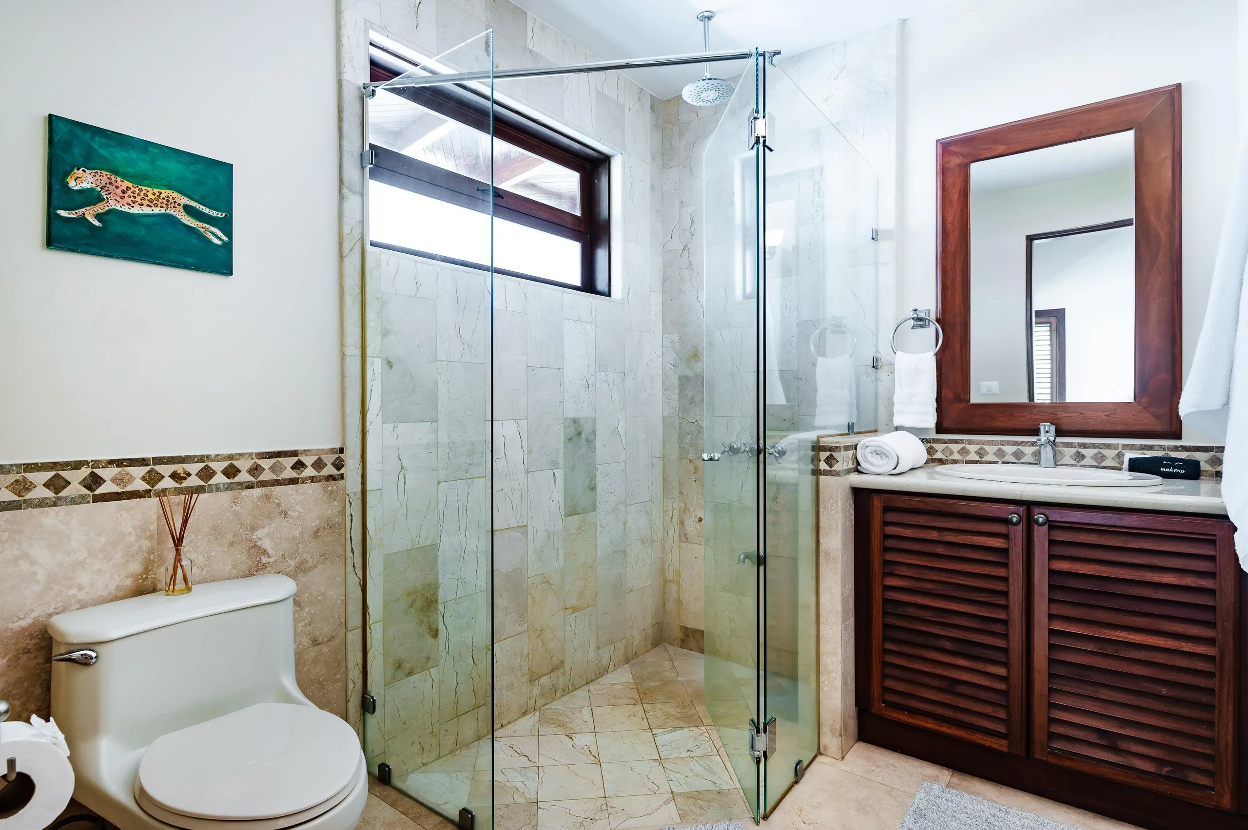 Rejuvenating Tamarindo Estate with Private Pool and Garden Grounds — photograph 8