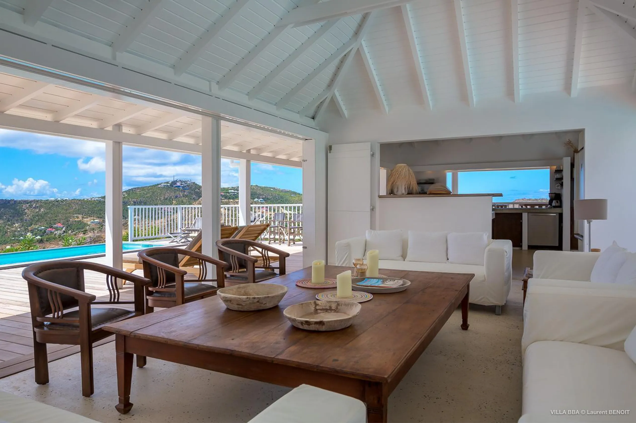 Palatial Paradise Estate with Private Pool and Ocean Views — photograph 7