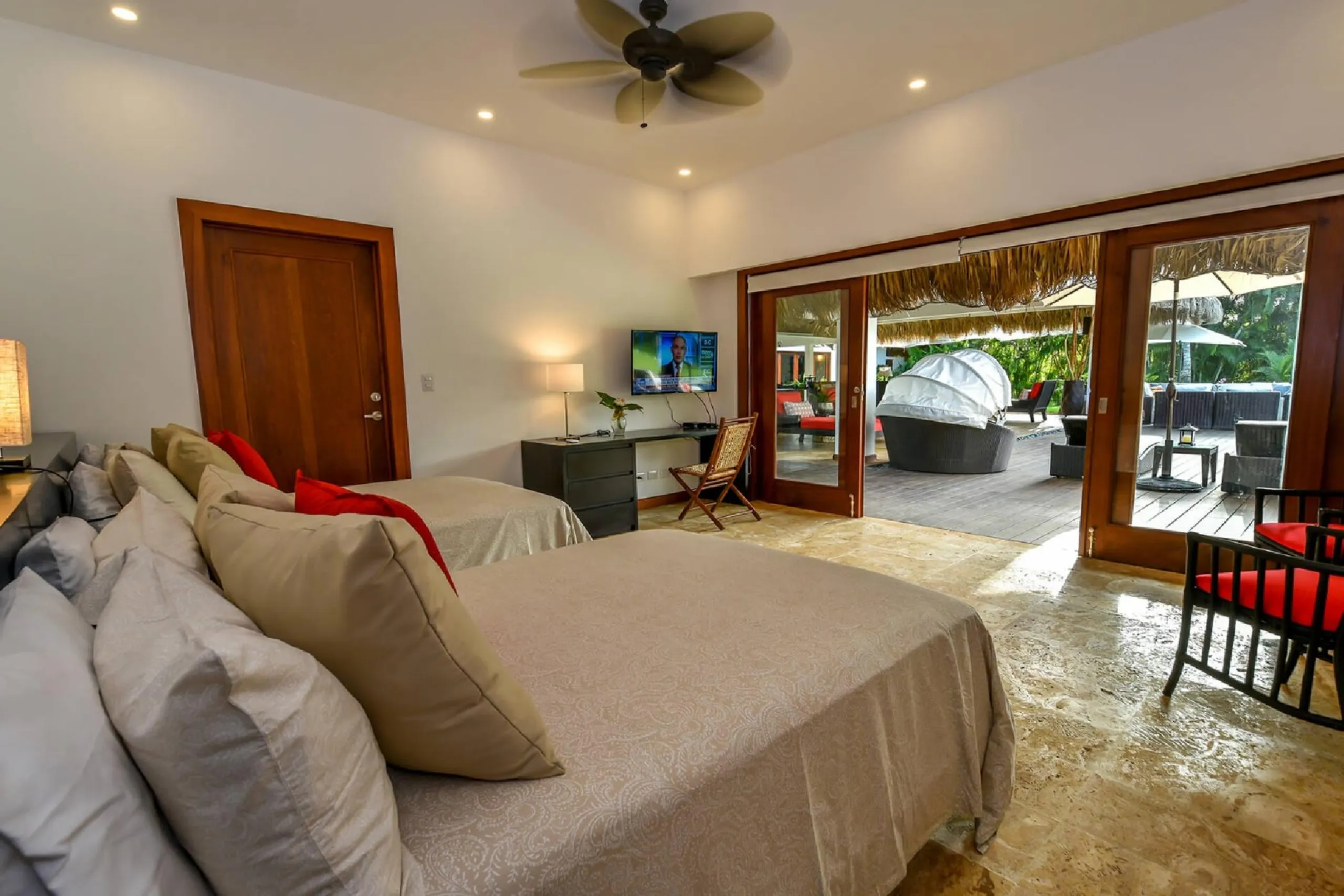 Casa de Campo's Splendid Tranquility Villa with Beach Access — photograph 10