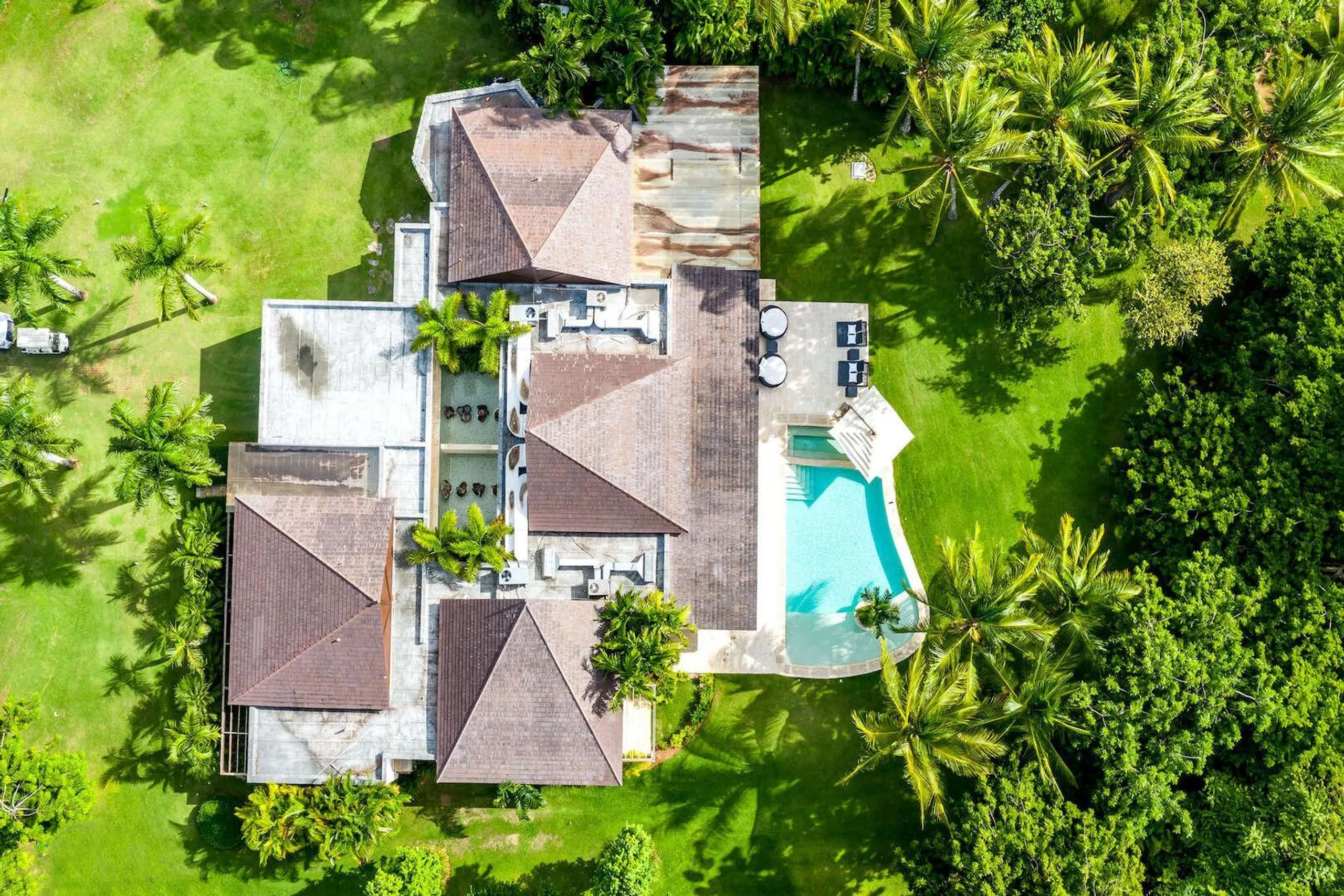 Casa de Campo's Luxurious Getaway Villa with Country Club Golf Course Access — photograph 8