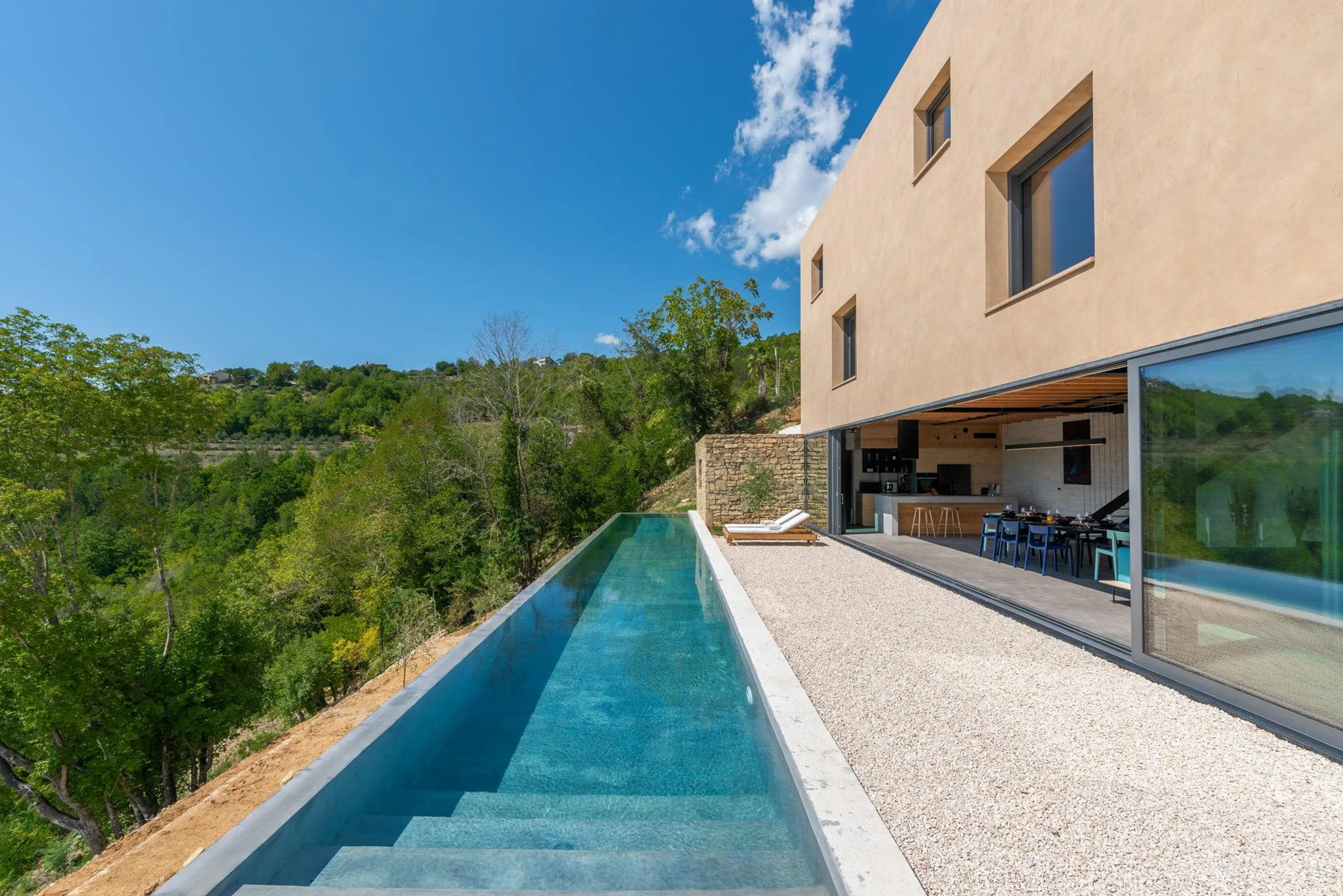 Spectacular Villa in Istria with Pool and Stunning Landscapes — photograph 3