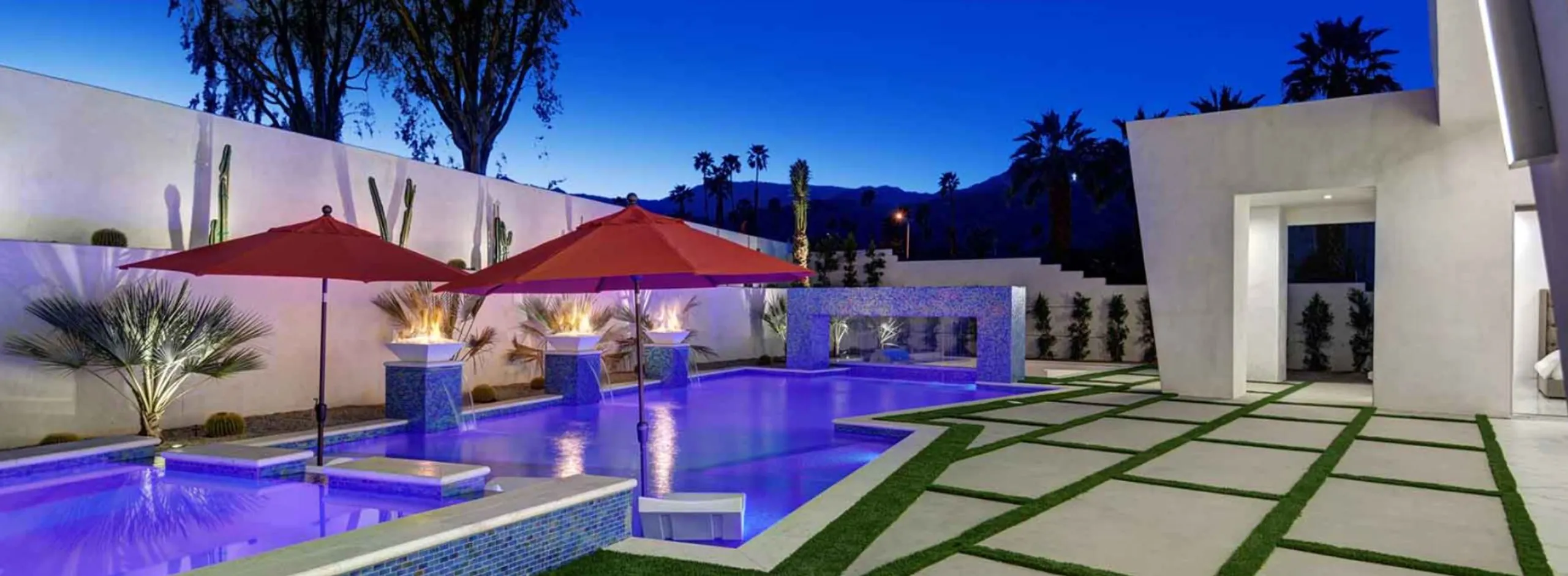 Glorious Palm Desert Vacation Villa with Resort-Style Pool & Mountain Views — photograph 3