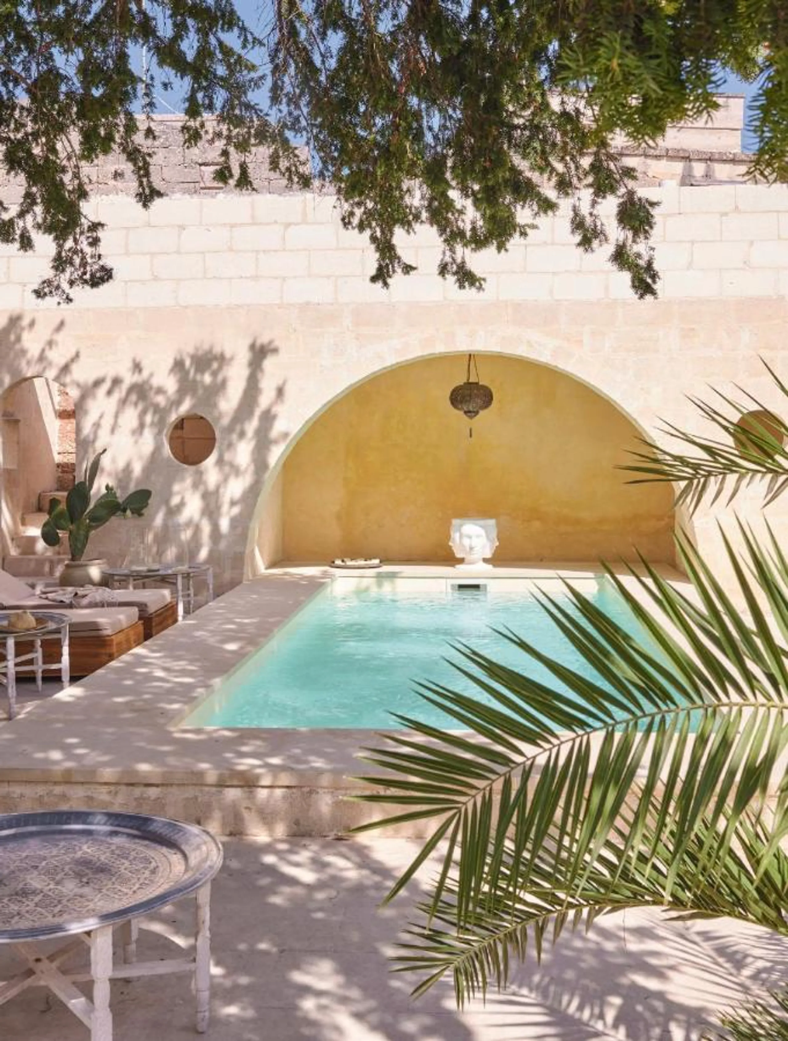 Regal 17th Century Villa with Private Pool and Art Cities Nearby — photograph 2