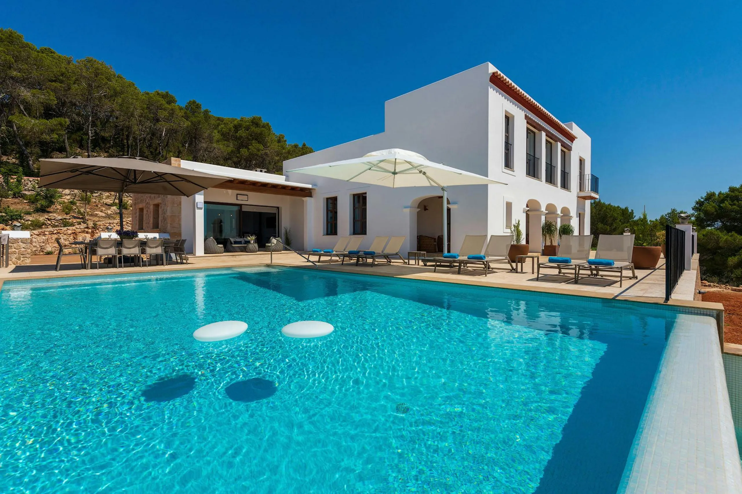 Stunning Seaview Villa in Ibiza with Private Pool and Gazebo, Ibiza