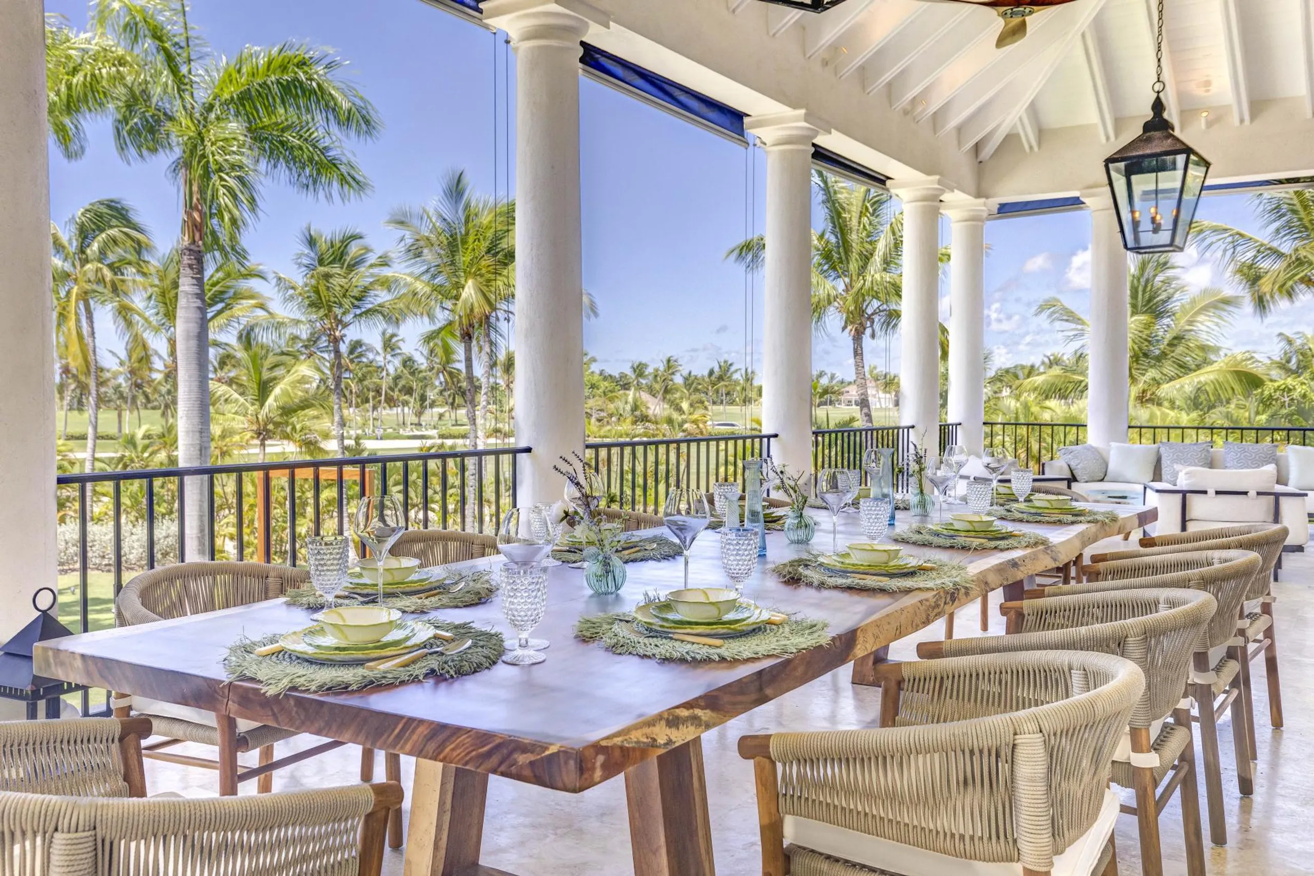 Serene 7 BR Beach Villa with Private Pool — photograph 6