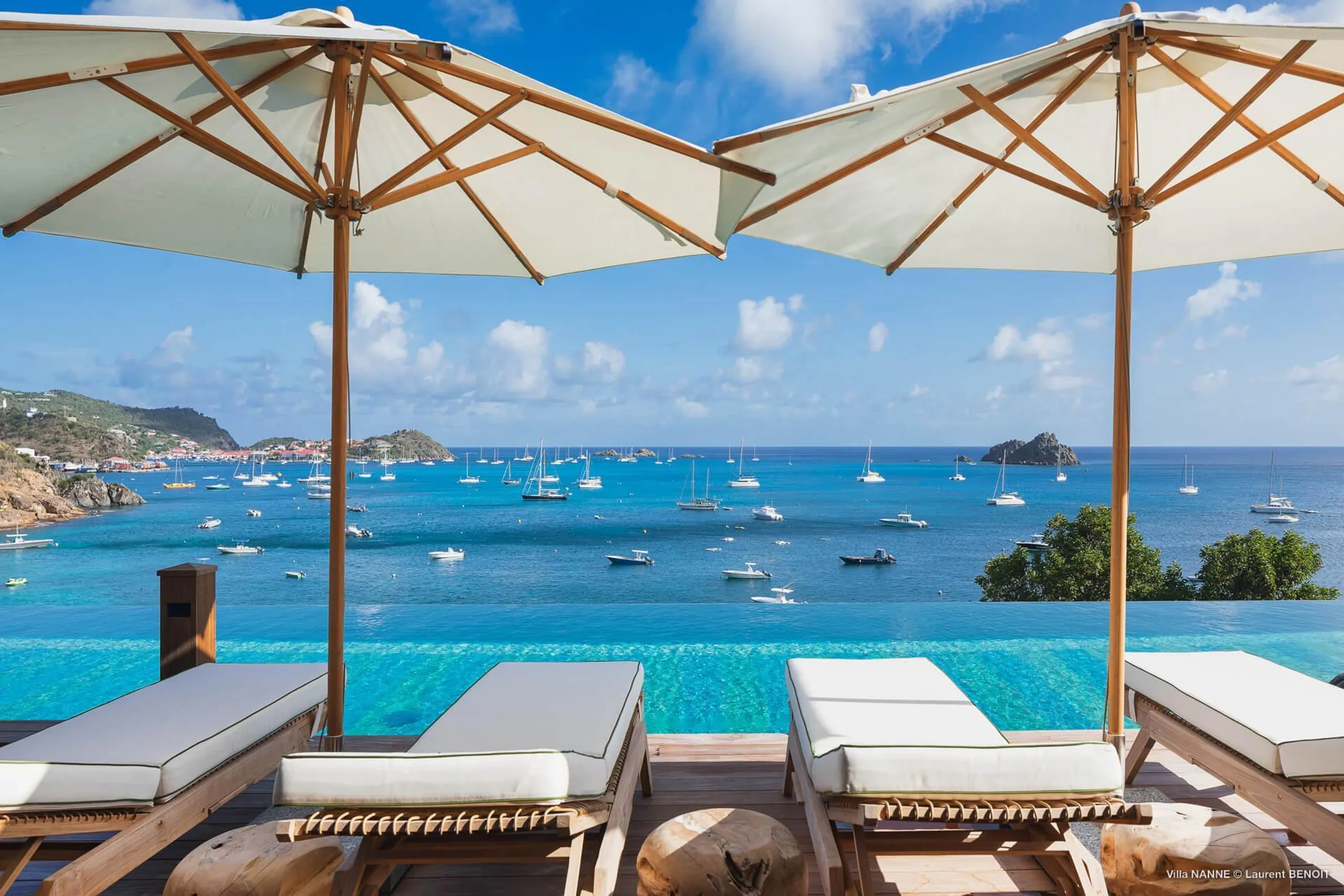 Caribbean Styled Caribbean Styled with Corossol's Bay Sparkling Water and Private Heated Pool — photograph 3