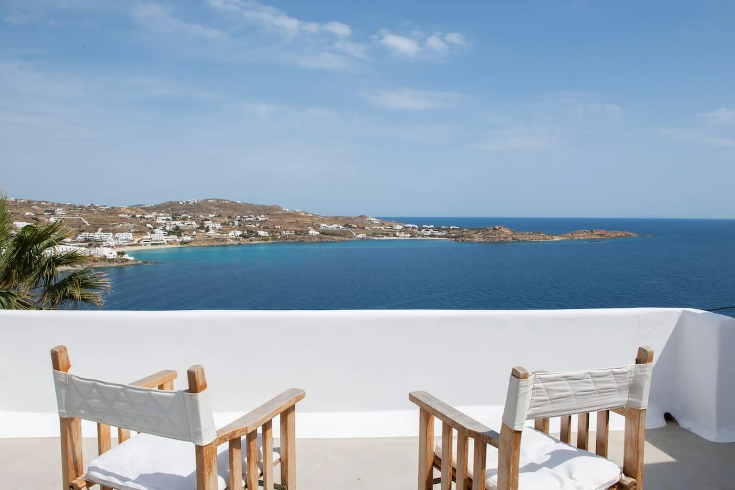 Gleaming Seven Bedroom Villa with Private Pool, and Psarou Bay Views — photograph 3