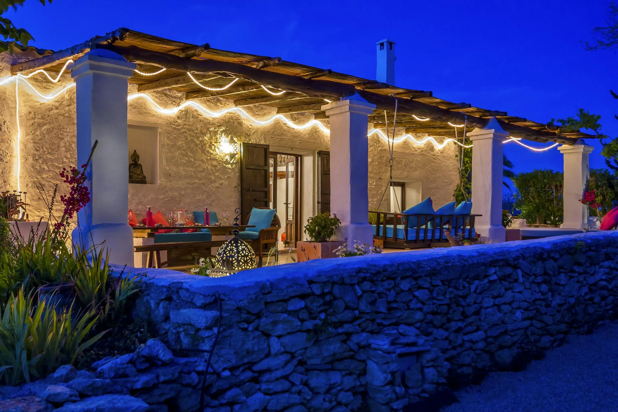 Breathtaking Ibiza Estate with Private Pool and Gazebo — photograph 6