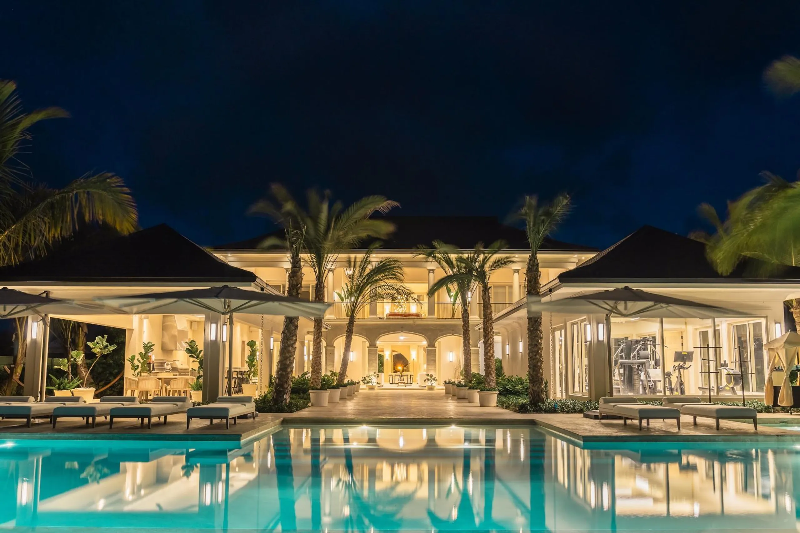 Stately Punta Cana Villa with Invigorating Pool, Spa, and Fitness Room — photograph 4
