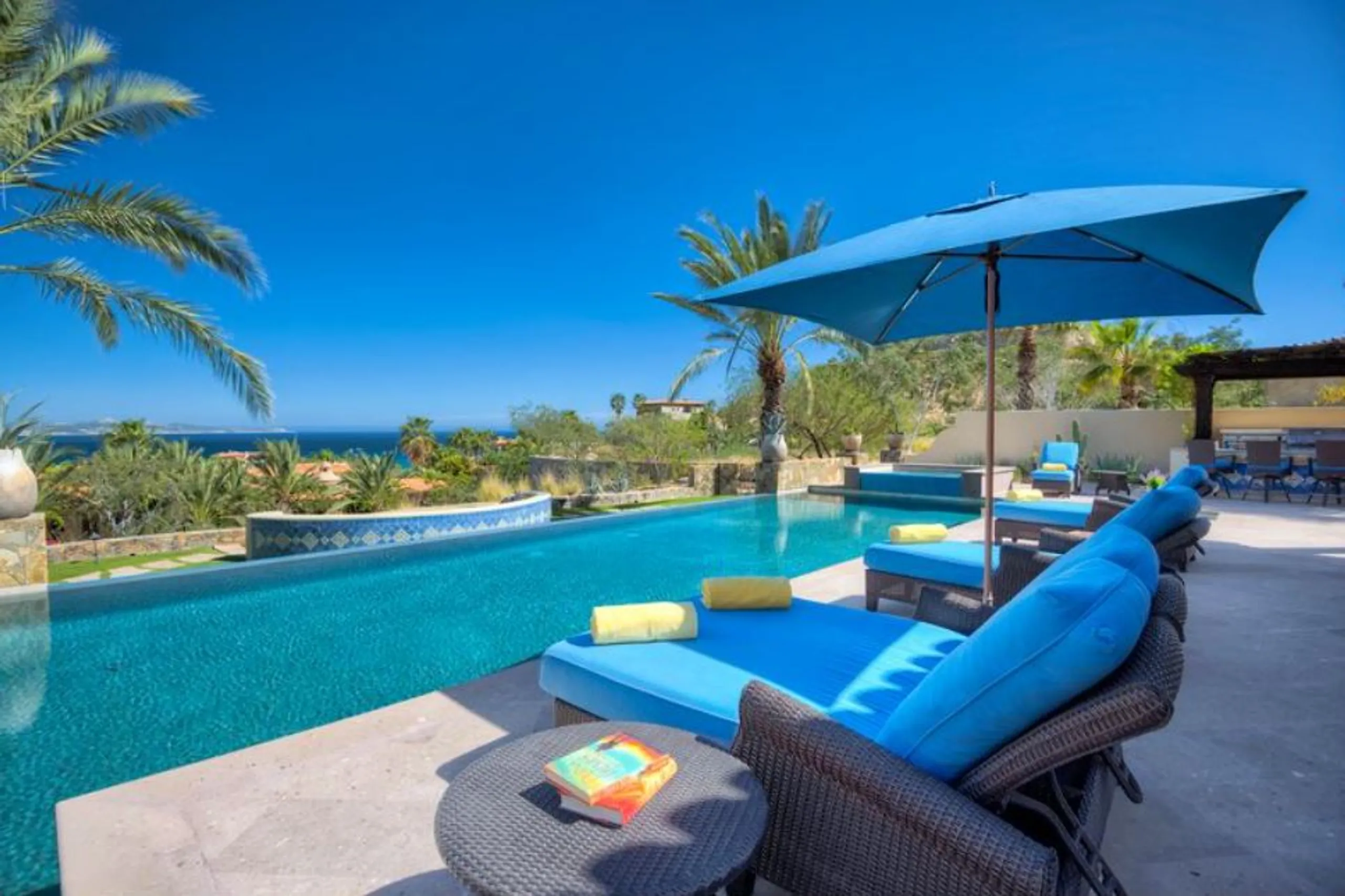 Opulent Los Cabos Villa with Private Infinity Pool, Five-Star Service, Resort Perks and Sea Views — photograph 3