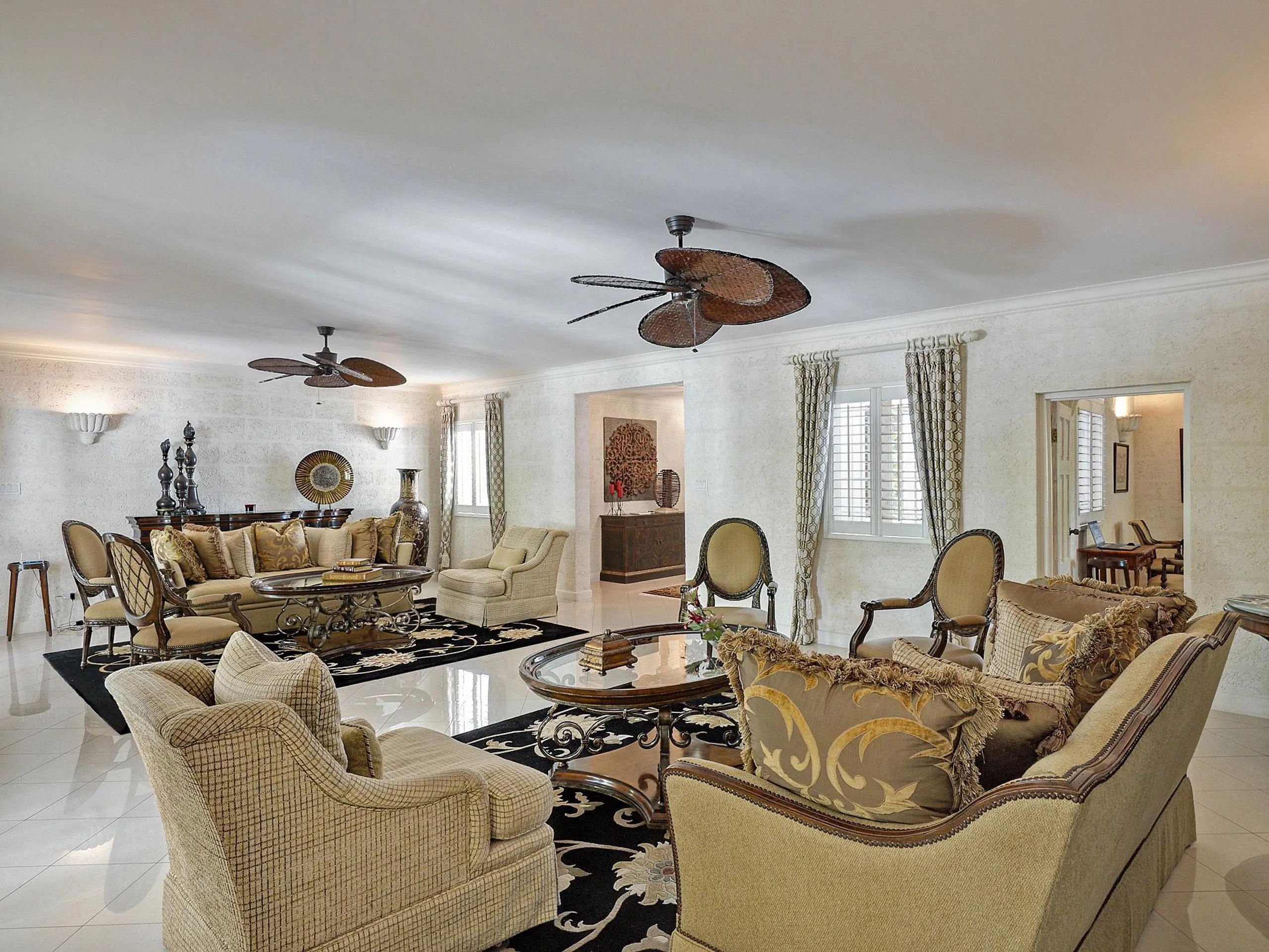 Sandy Lane's Magnificent Three-story Villa with Private Pool and Beach Access — photograph 11
