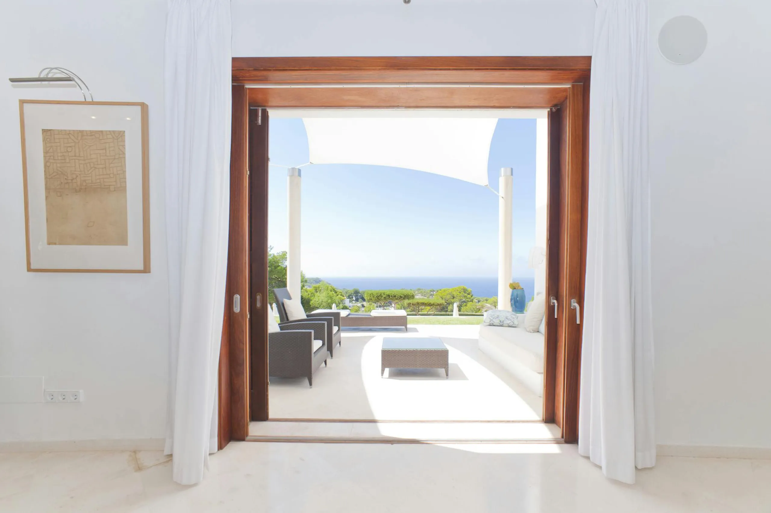 Radiant Oceanview Villa in Ibiza with Private Pool and Playground — photograph 10