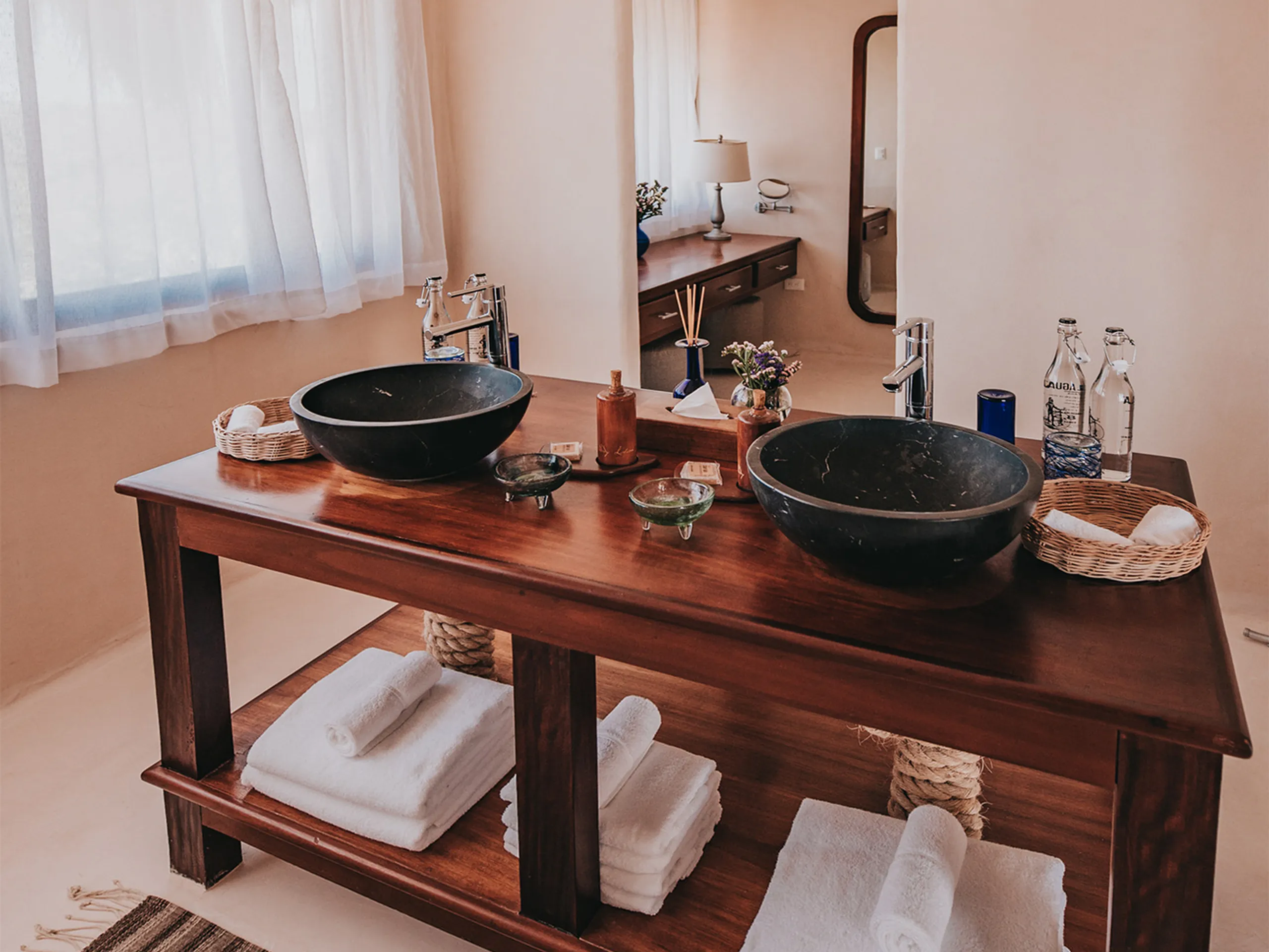 Serene Tulum Villa with Ocean Views — photograph 8