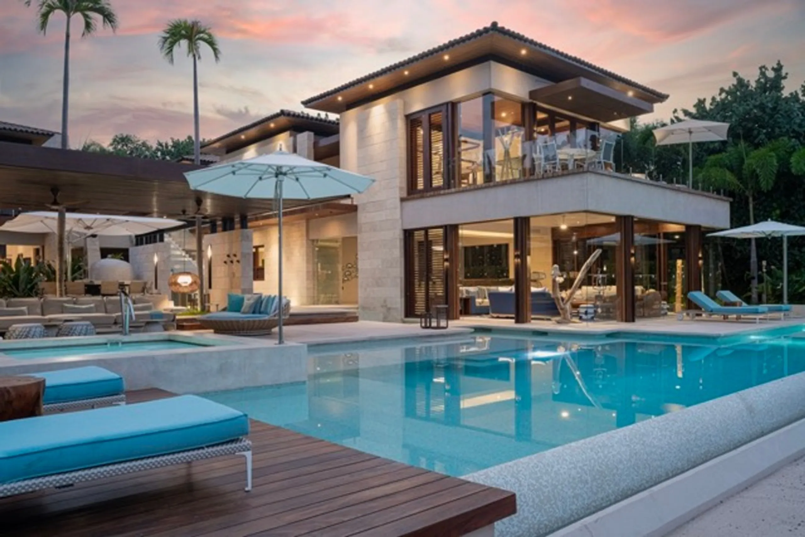 Oceanfront Punta Mita Villa in Kupuri with 60-Foot Infinity Pool, Private Beach & Panoramic Views — photograph 2