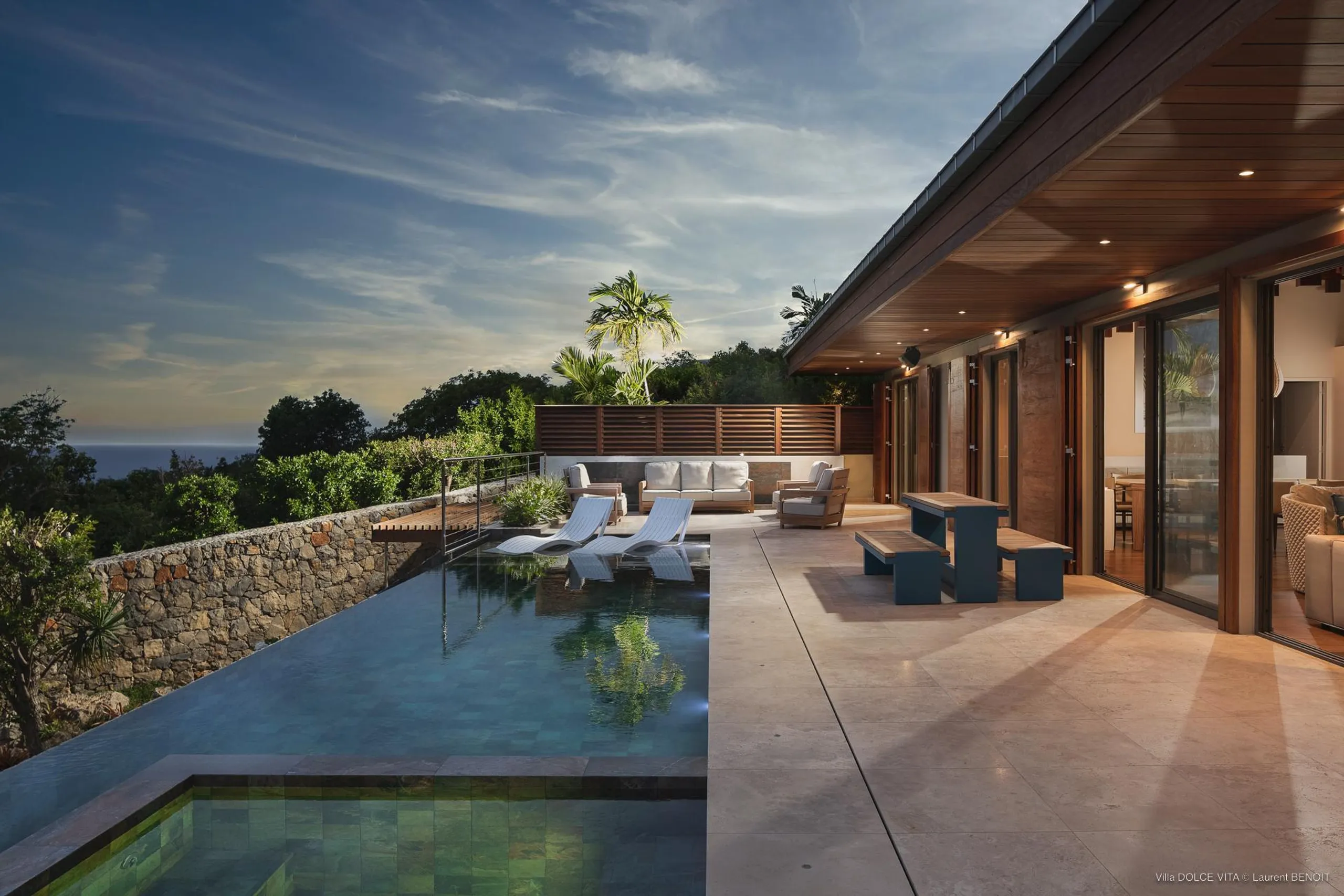 Contemporary Architectural Luxe Estate with Infinity Pool and Panoramic Views, Gouverneur