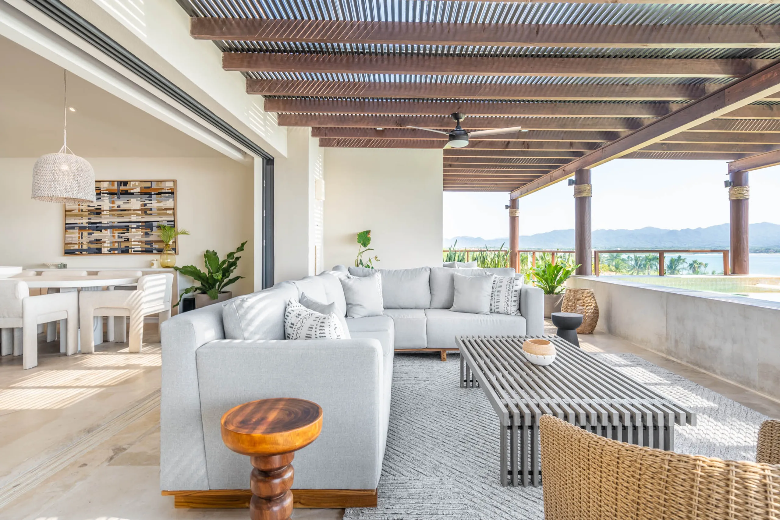 Motivating 4-Bedroom Penthouse with Private Pool in Punta Mita — photograph 5