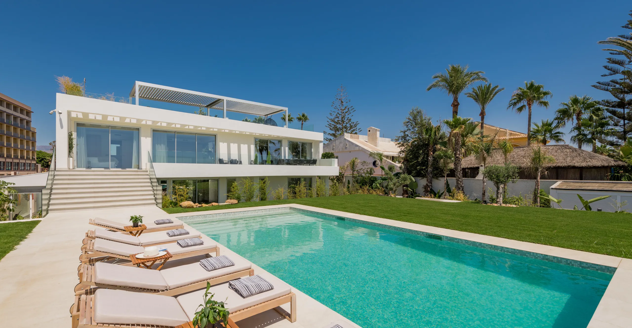 Serenity Beach Villa with Private Pool - A Luxurious Haven by Malaga and Marbella, Marbella
