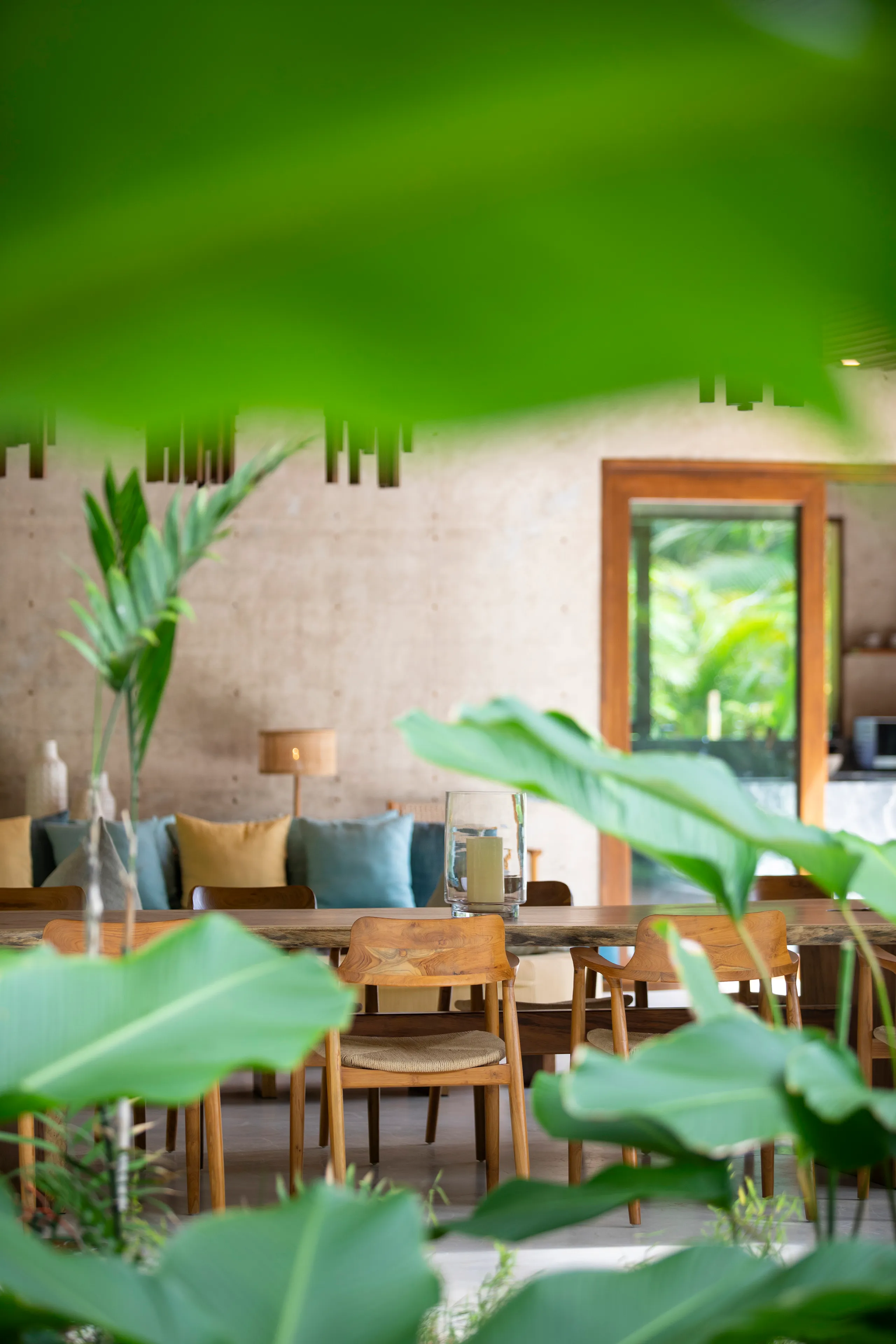 Refined Twin Villas with Private Pool, Beach Access, and Wildlife Views — photograph 7
