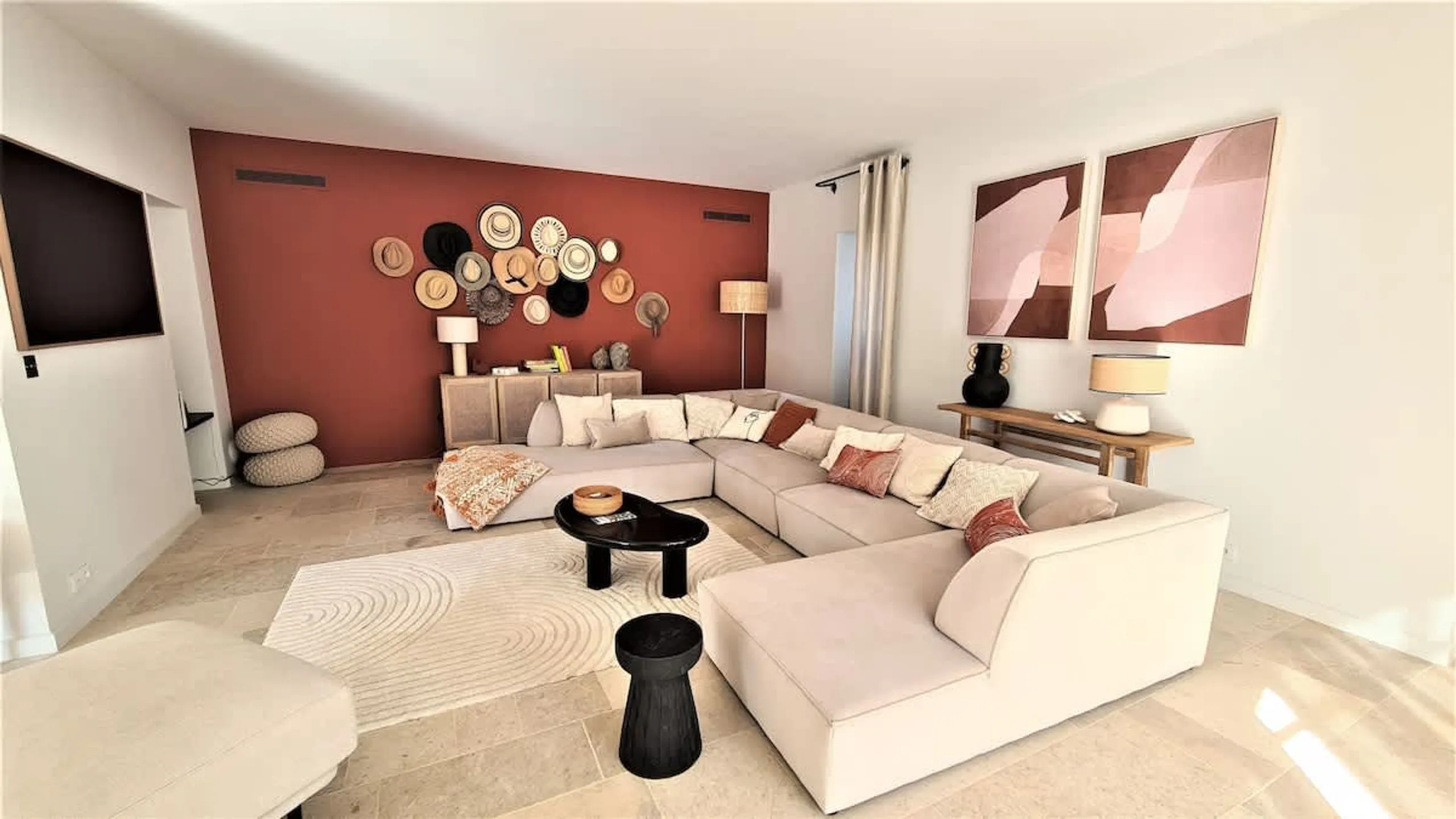 Majestic Saint-Rémy-de-Provence Retreat with Private 9x9m Pool and Tranquil Gardens — photograph 9