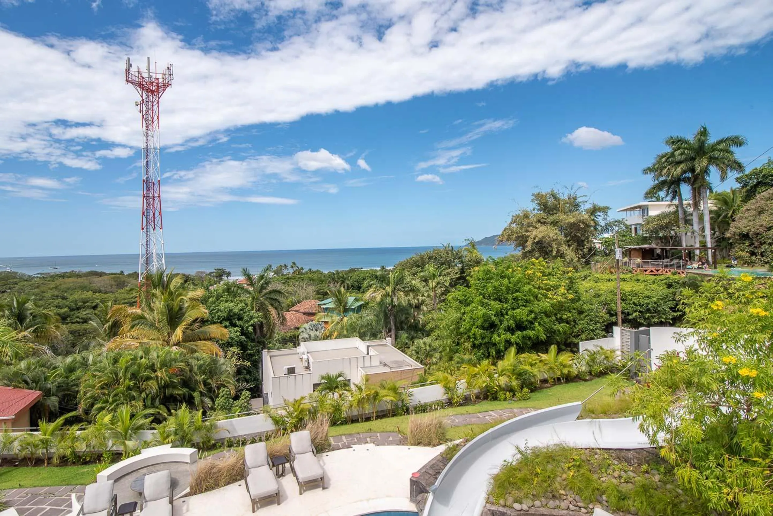 Tamarindo's Elite 8-Bedroom Beach Villa with Resort Amenities — photograph 5