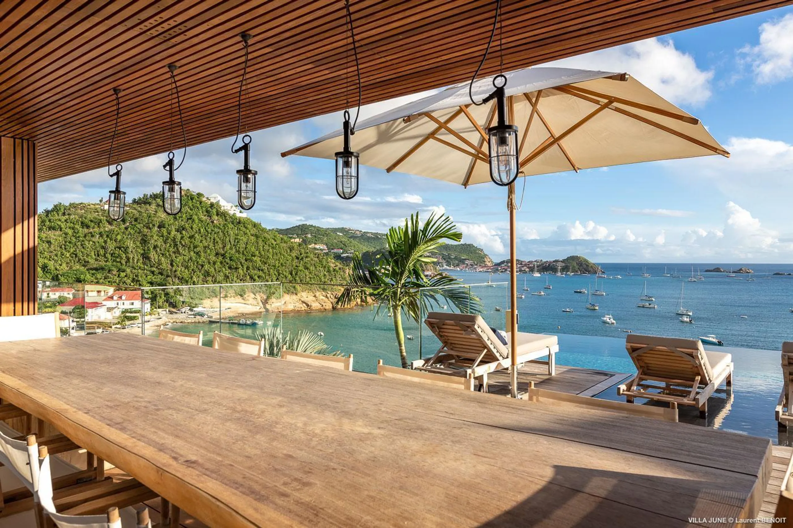 Breathtaking Luxury Corossol Ocean View Villa with Infinity Pool — photograph 2