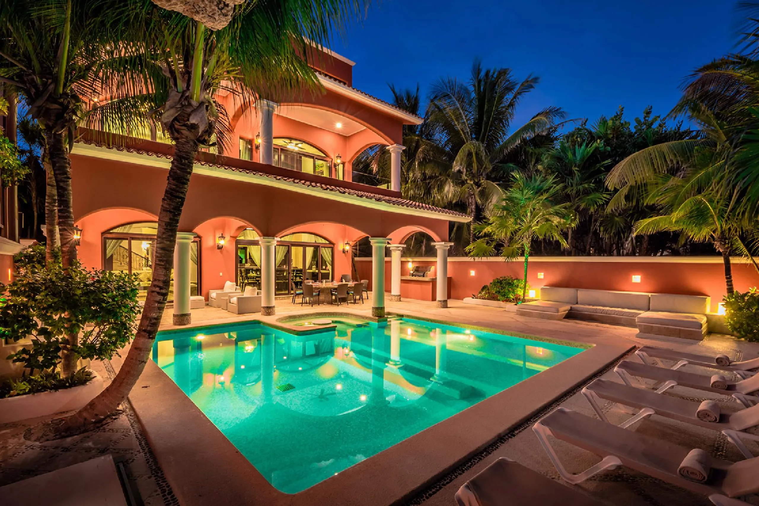 Luxury Seaside Tulum Villa with Private Pool and Magnificent Ocean Views — photograph 4