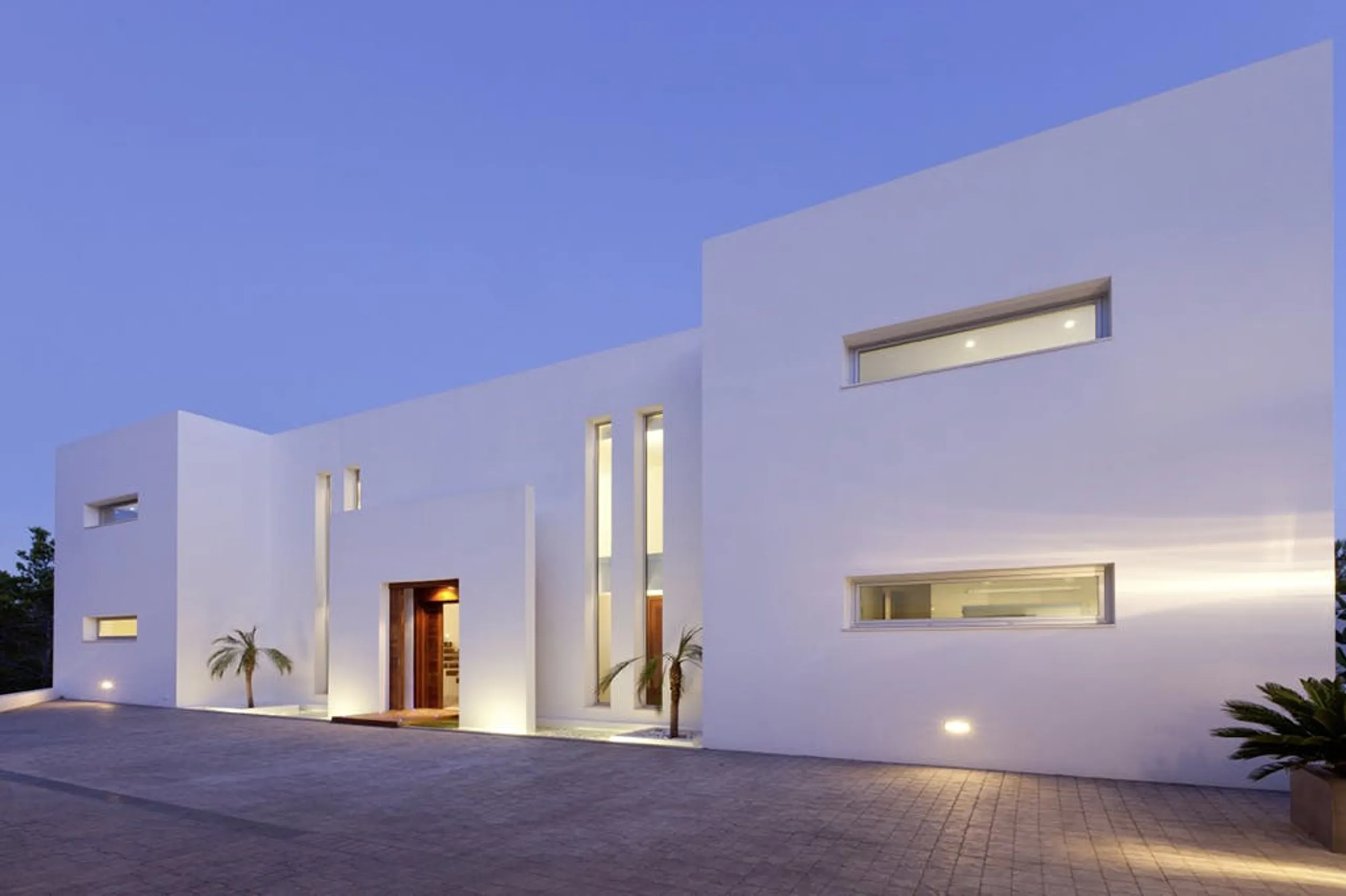 Breathtaking Contemporary Villa in Ibiza with Private Pool — photograph 4