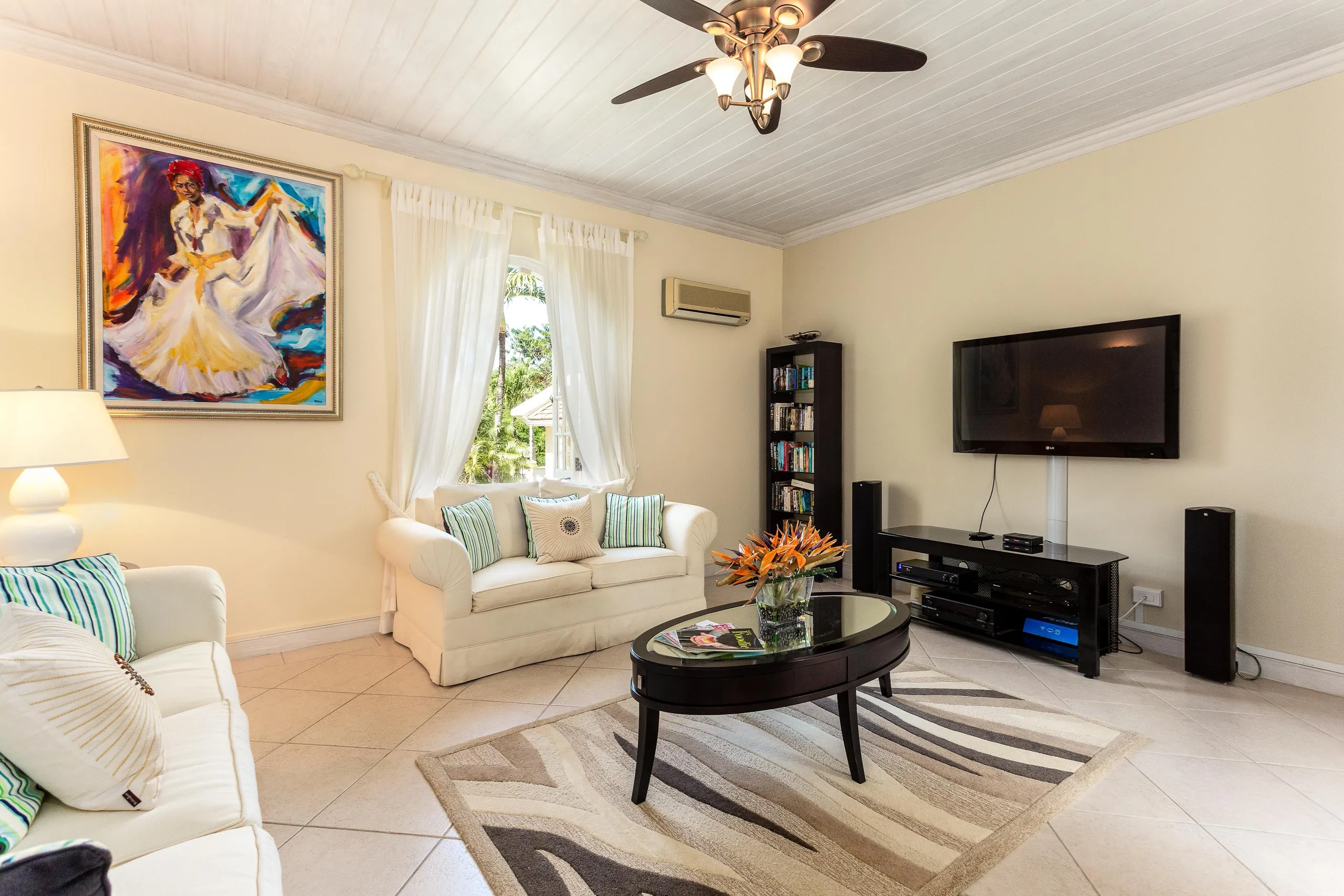 Sandy Lane's Prestigious Villa with Private Pool and Beach Access — photograph 11