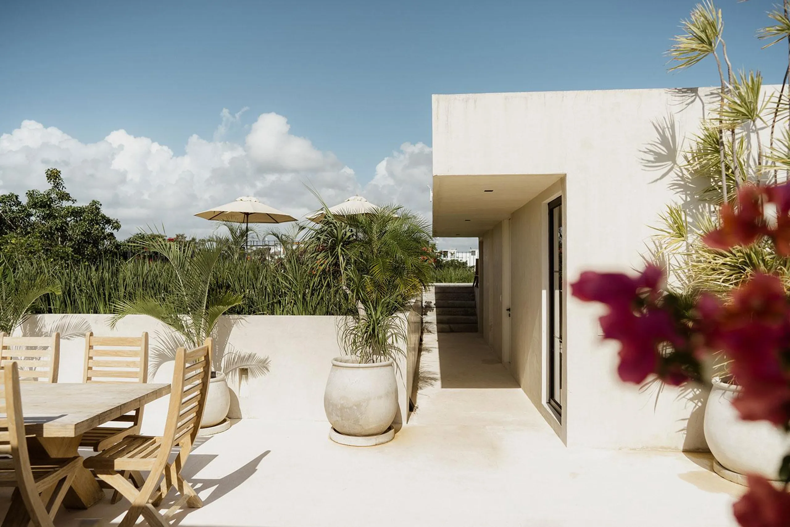 Discover the Ultimate Luxury Retreat in Tulum's Exquisite Villa Rental — photograph 10