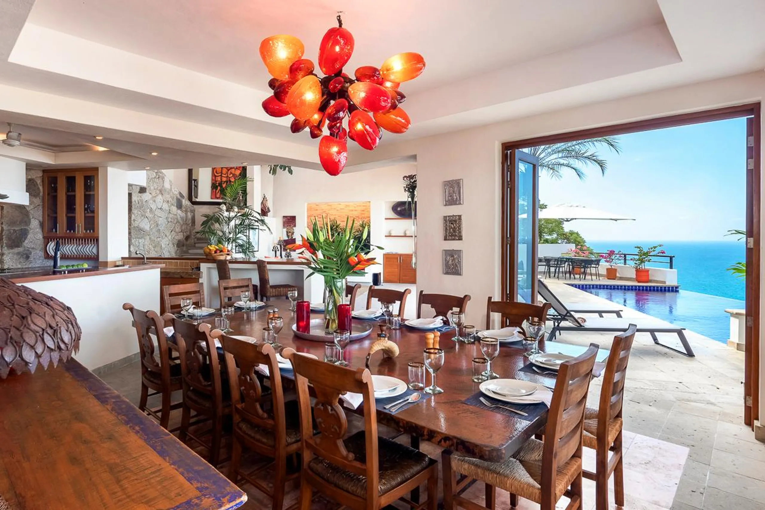 Charming Mexican Villa with Private Pool and Unobstracted Sea Views — photograph 7