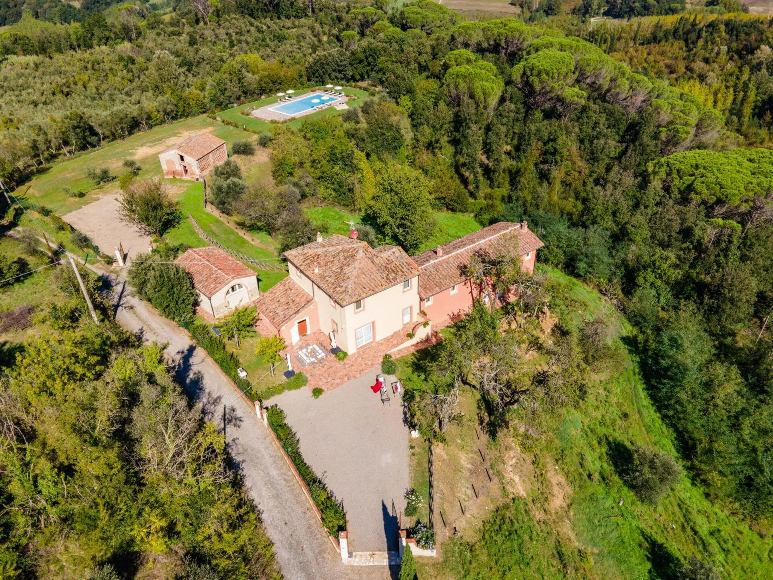 Villa setting in Tuscany