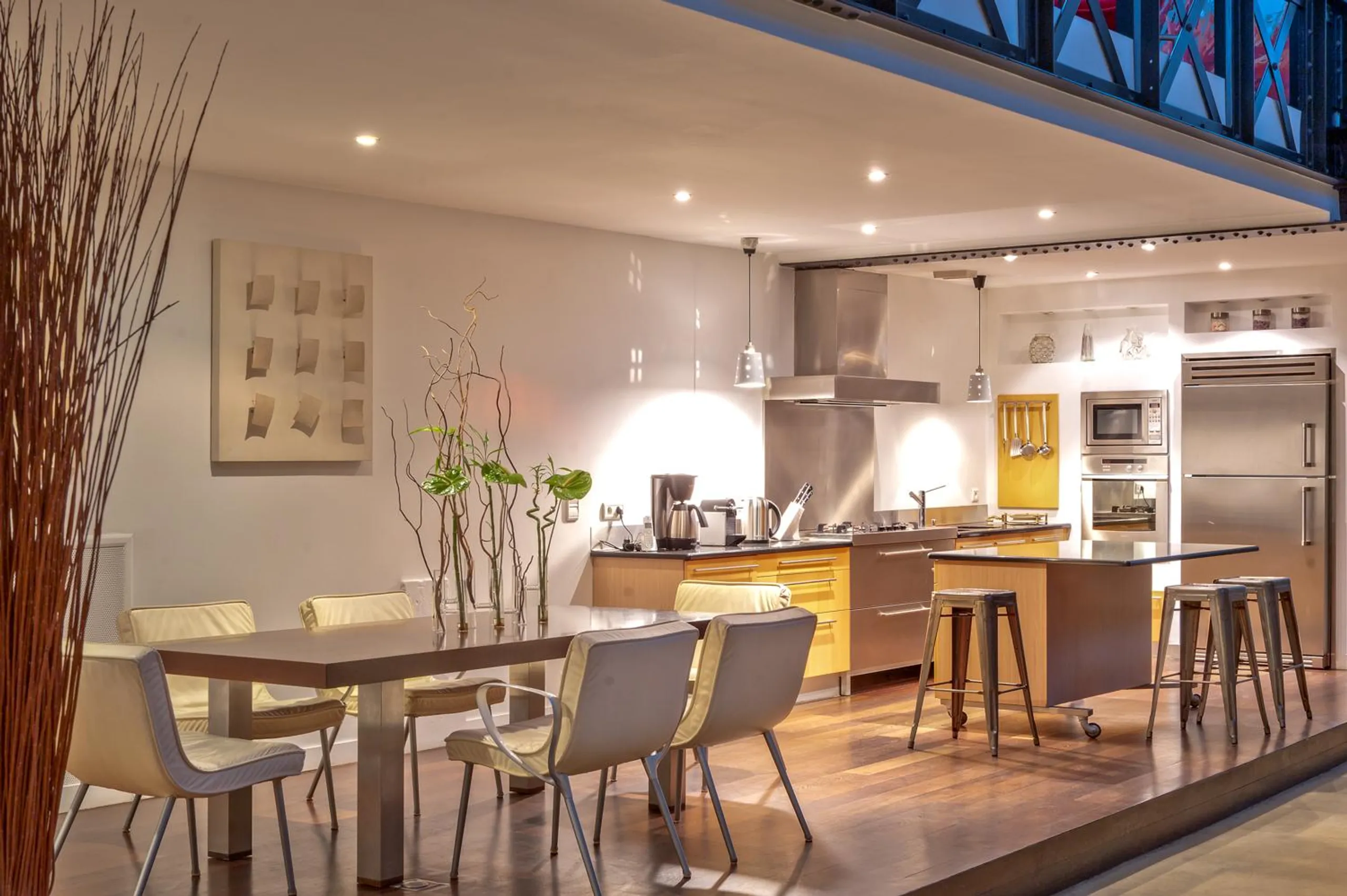 Superb 4BR Villa with Luxurious Space and Fully-equipped Kitchen — photograph 4