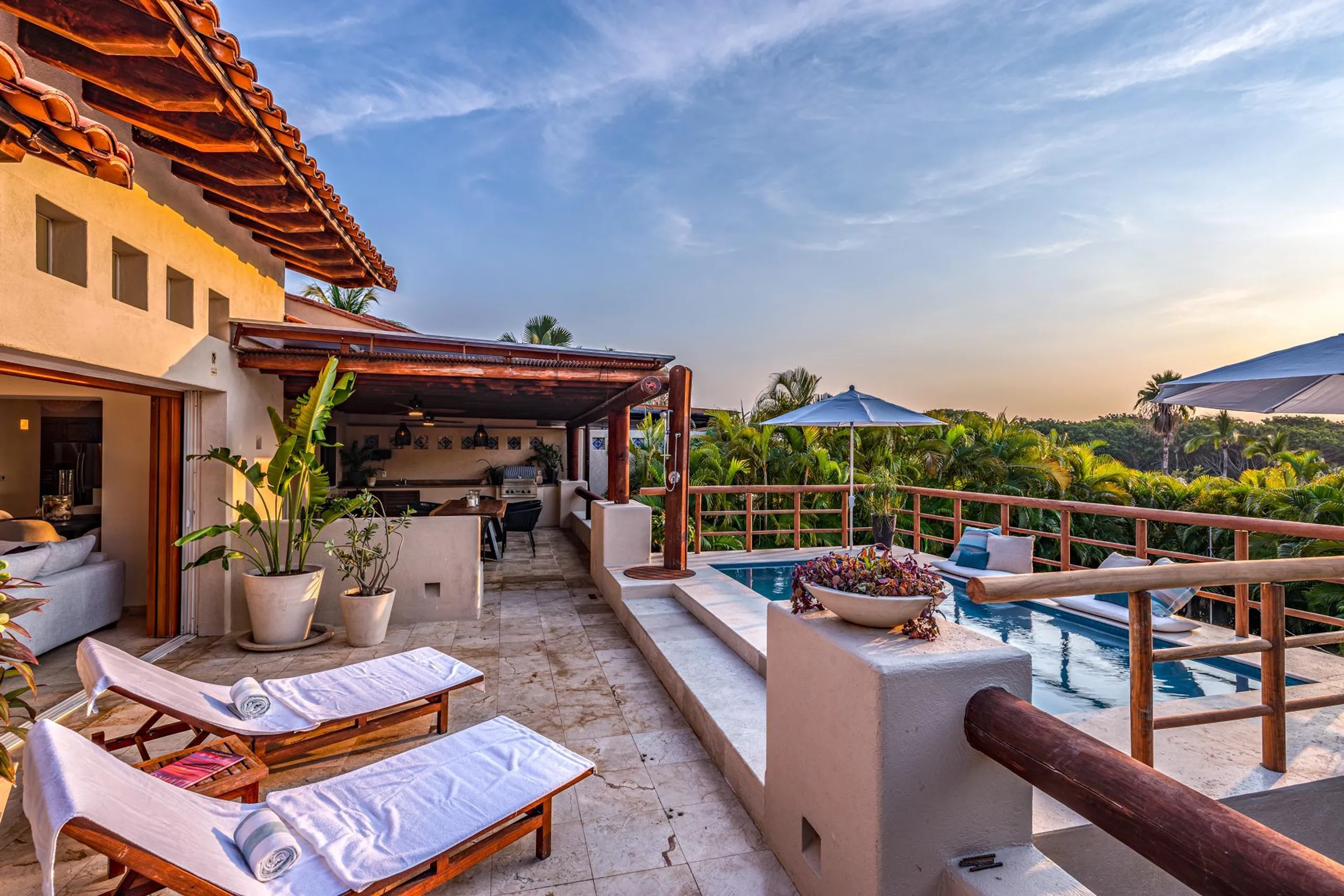 Sophisticated Paradise Retreat in Punta Mita with Private Pool — photograph 2
