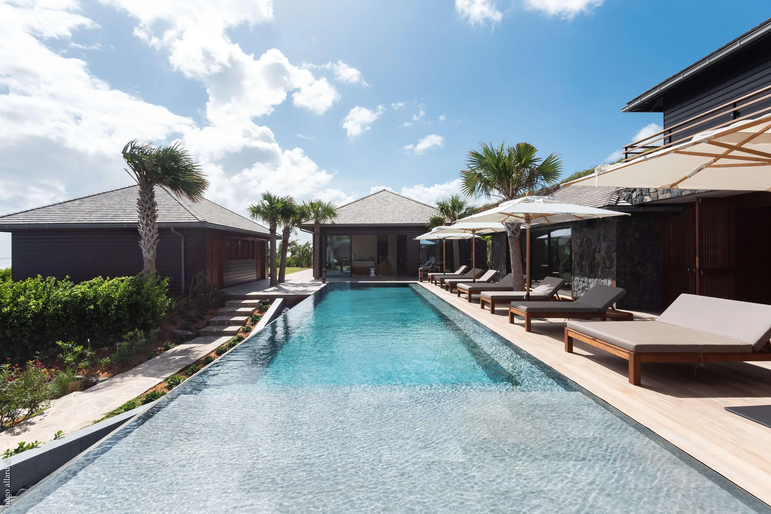 Refined Style Villa with Heated Pool and Ocean View — photograph 4