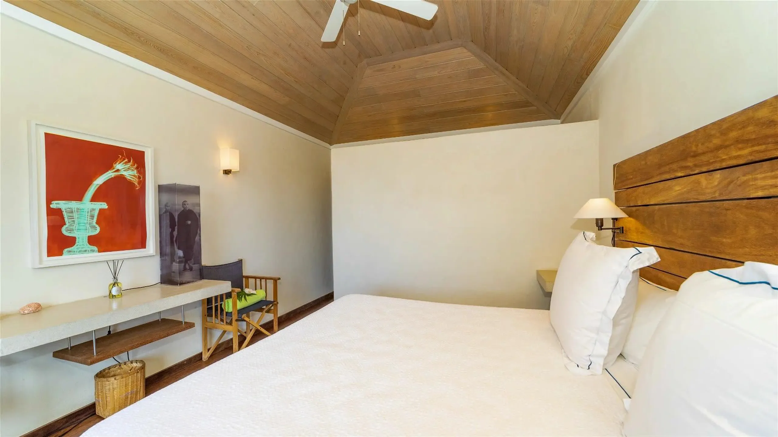 Panoramic Oceanview Villa with Pool — photograph 10