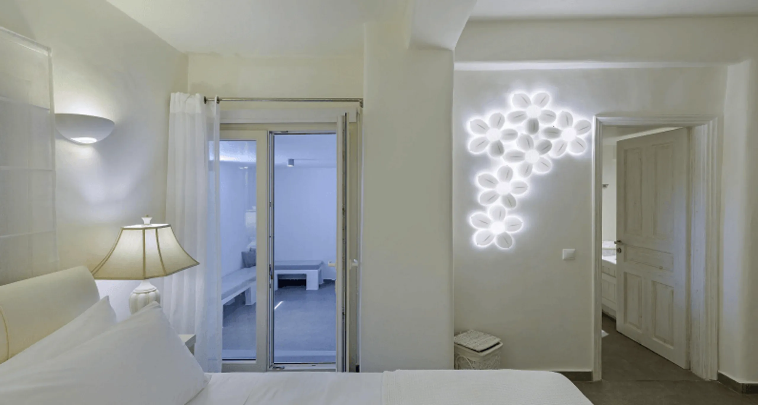 Enchanting Mykonos Sanctuary with Private Pool and Spectacular Views — photograph 12