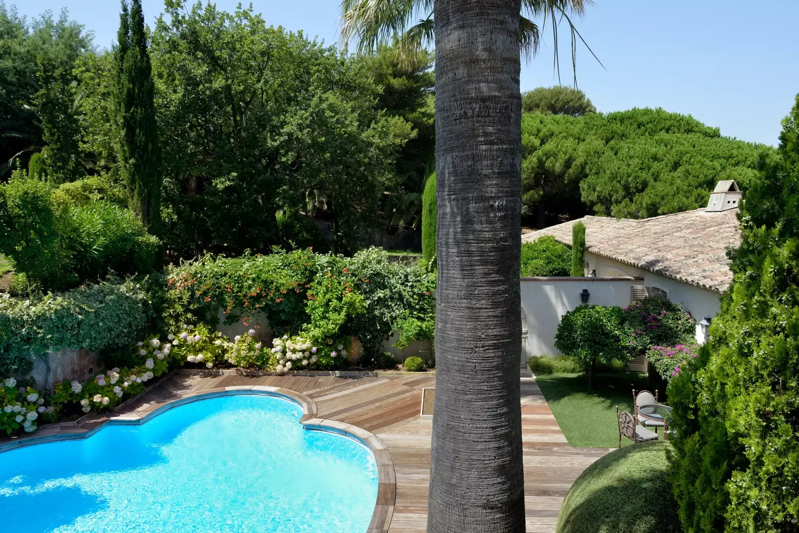 Exquisite Villa with Two Private Pools and Captivating Sea View — photograph 6