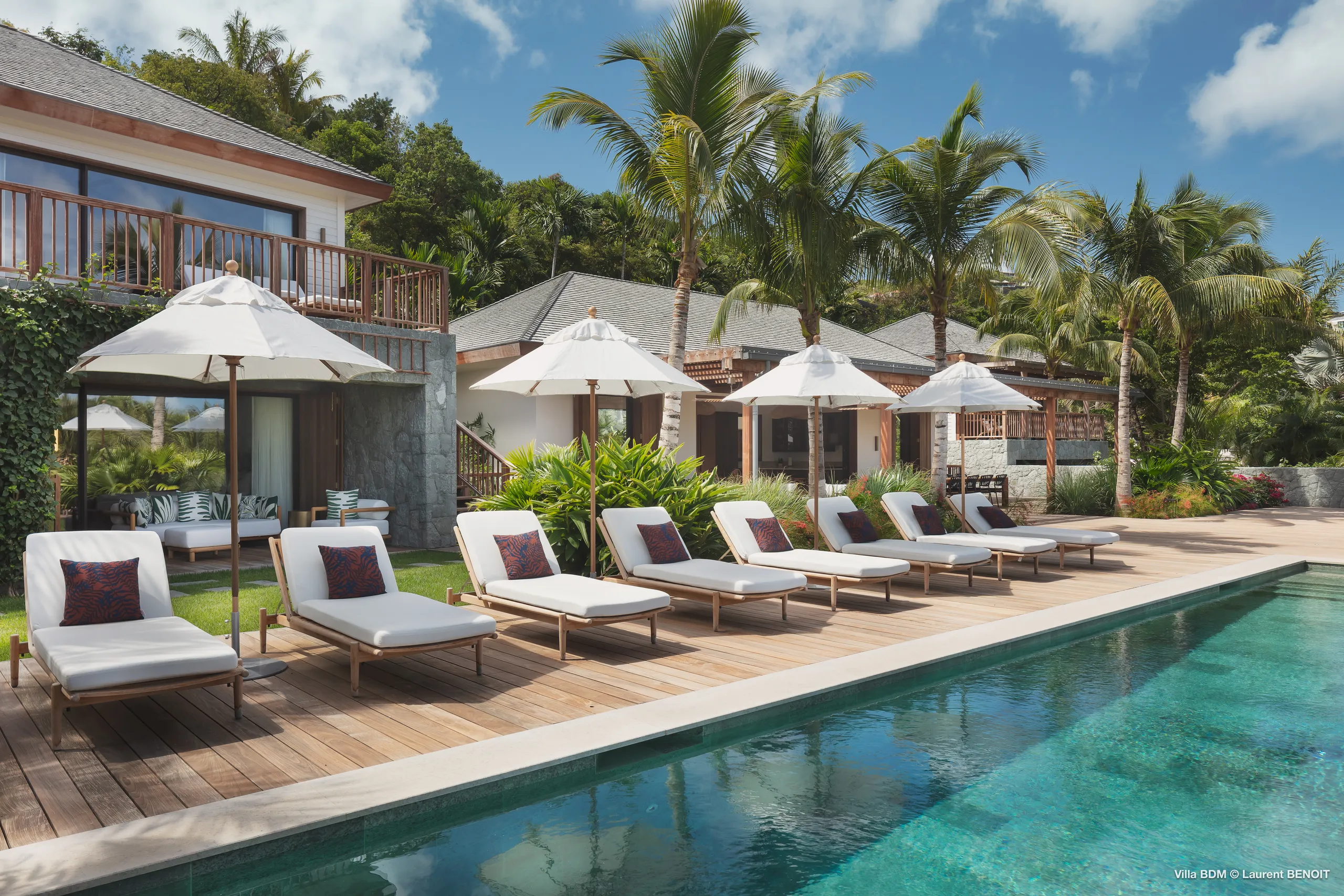Modern St. Jean Beachfront Villa with Private Pool & Sea Views, St. Jean