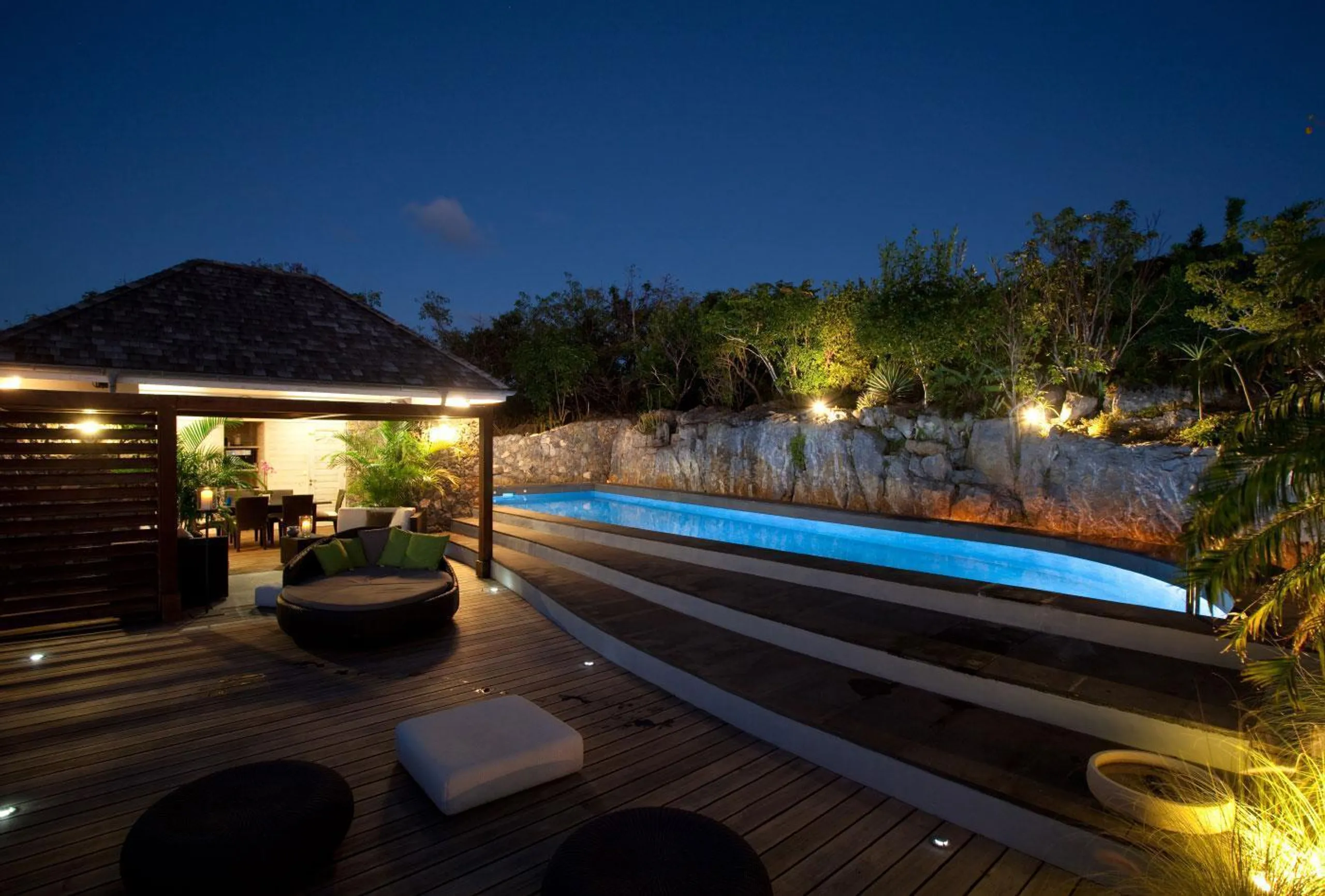 Lavish Villa with Private Pool and Zen Garden — photograph 12