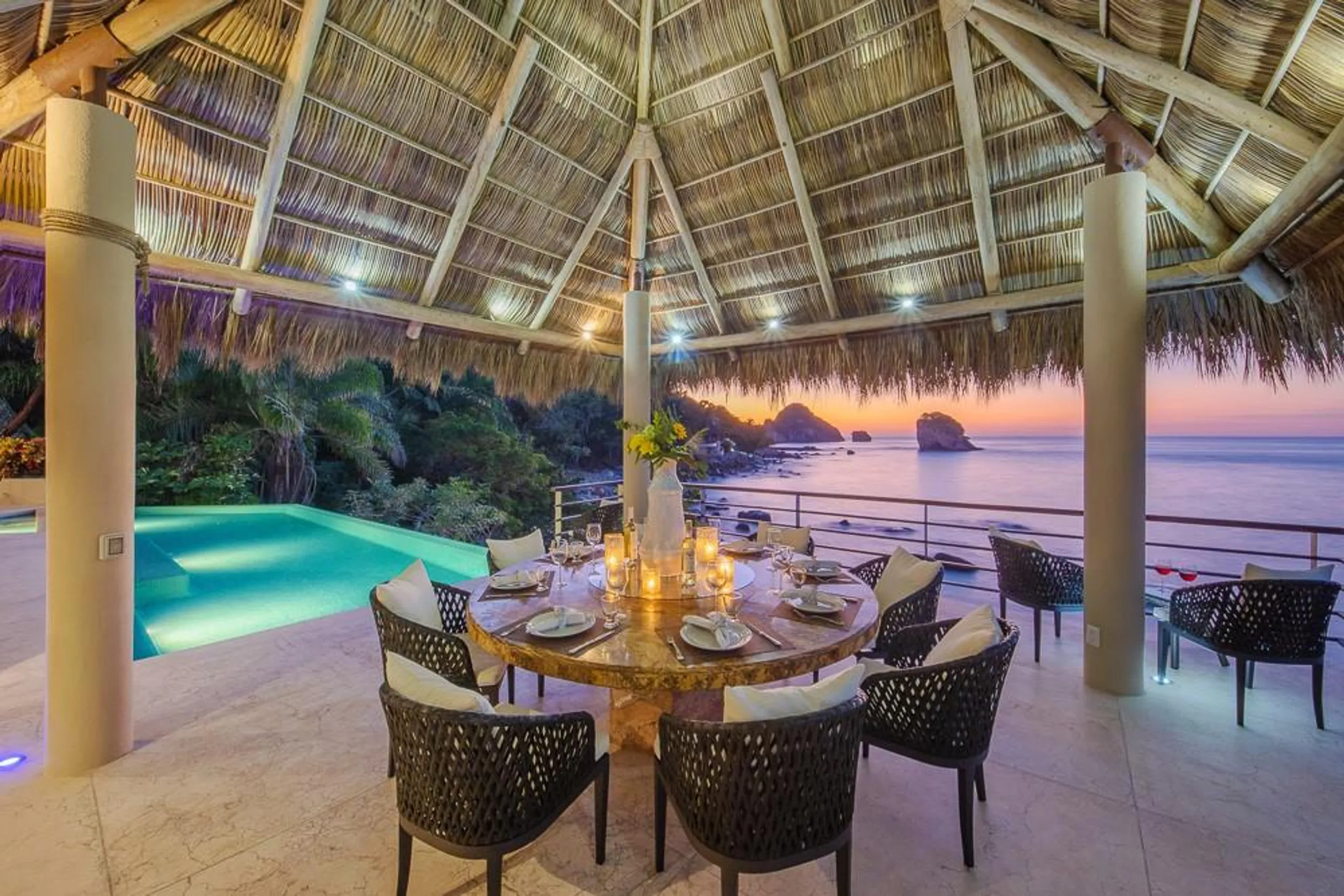 Banderas Oceanview Estate with Infinity Pool — photograph 6