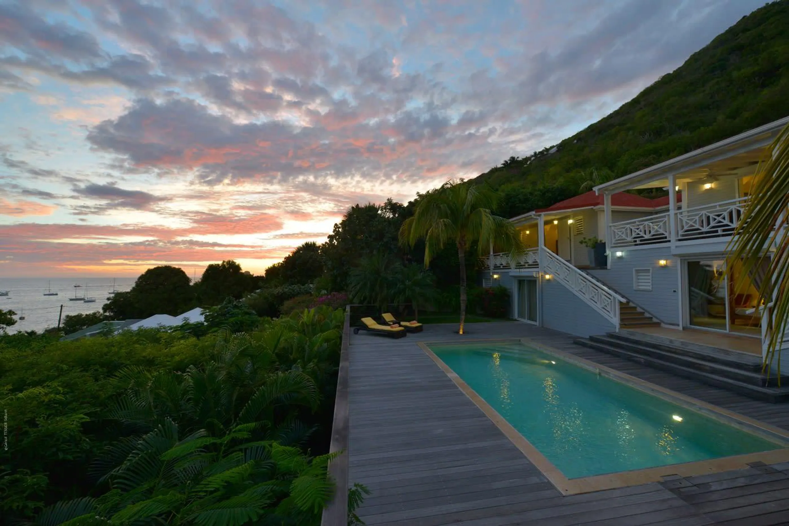 Tranquil Hillside Villa with Pool, Garden and Overlooking Corossol Bay Views — photograph 4