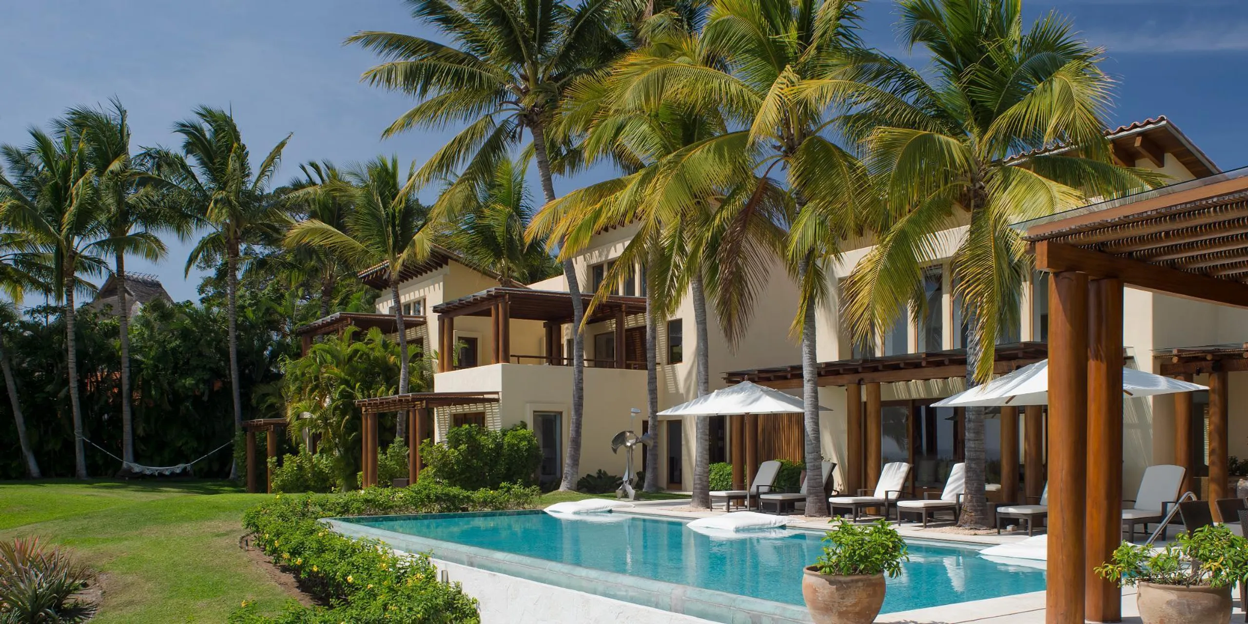 Exceptional Rancho Estates Beach Front Villa with Infinity Pools and Ocean Views, Los Ranchos