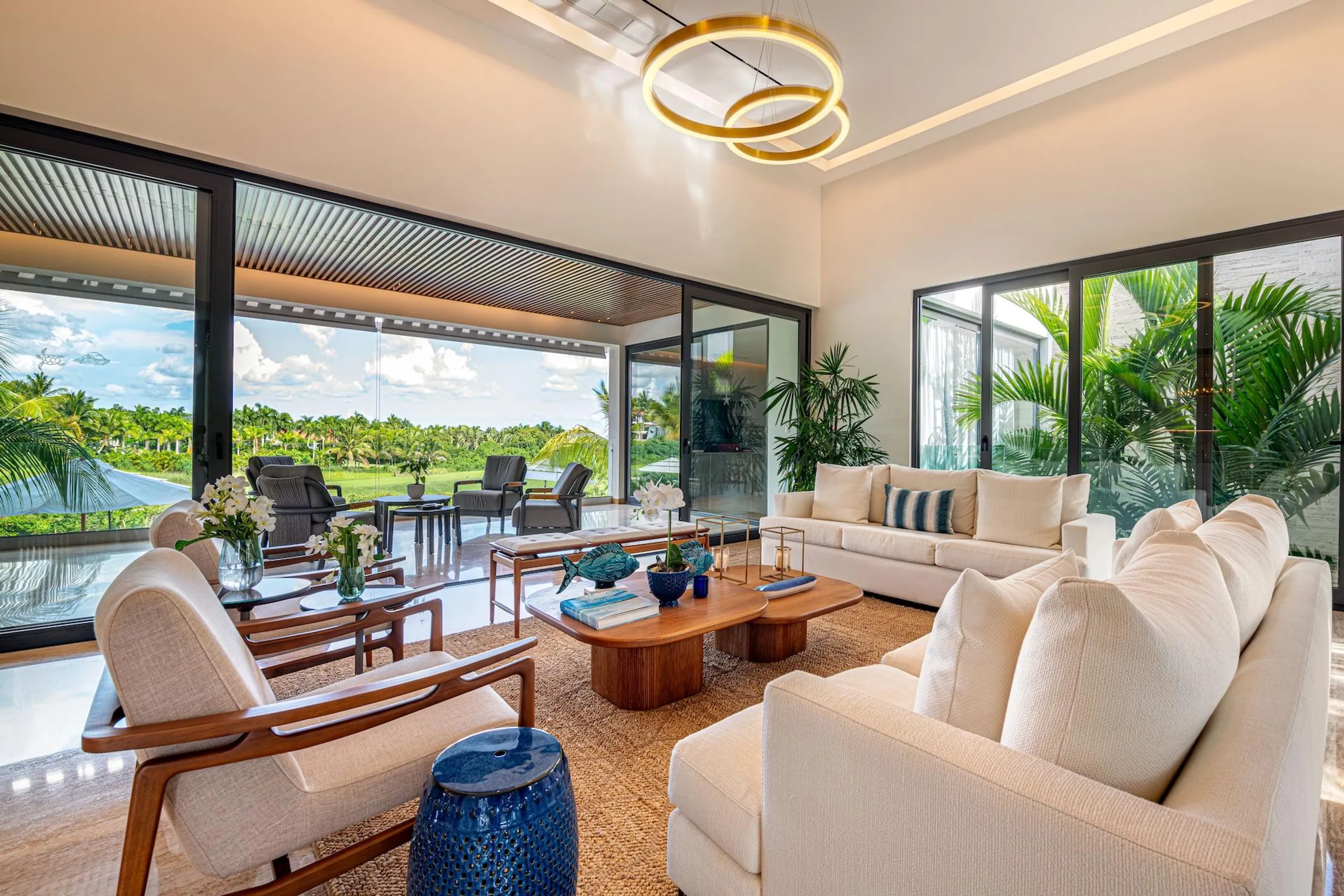 Opulent Charm in Río Arriba with Private Pool and Caribbean Views — photograph 7